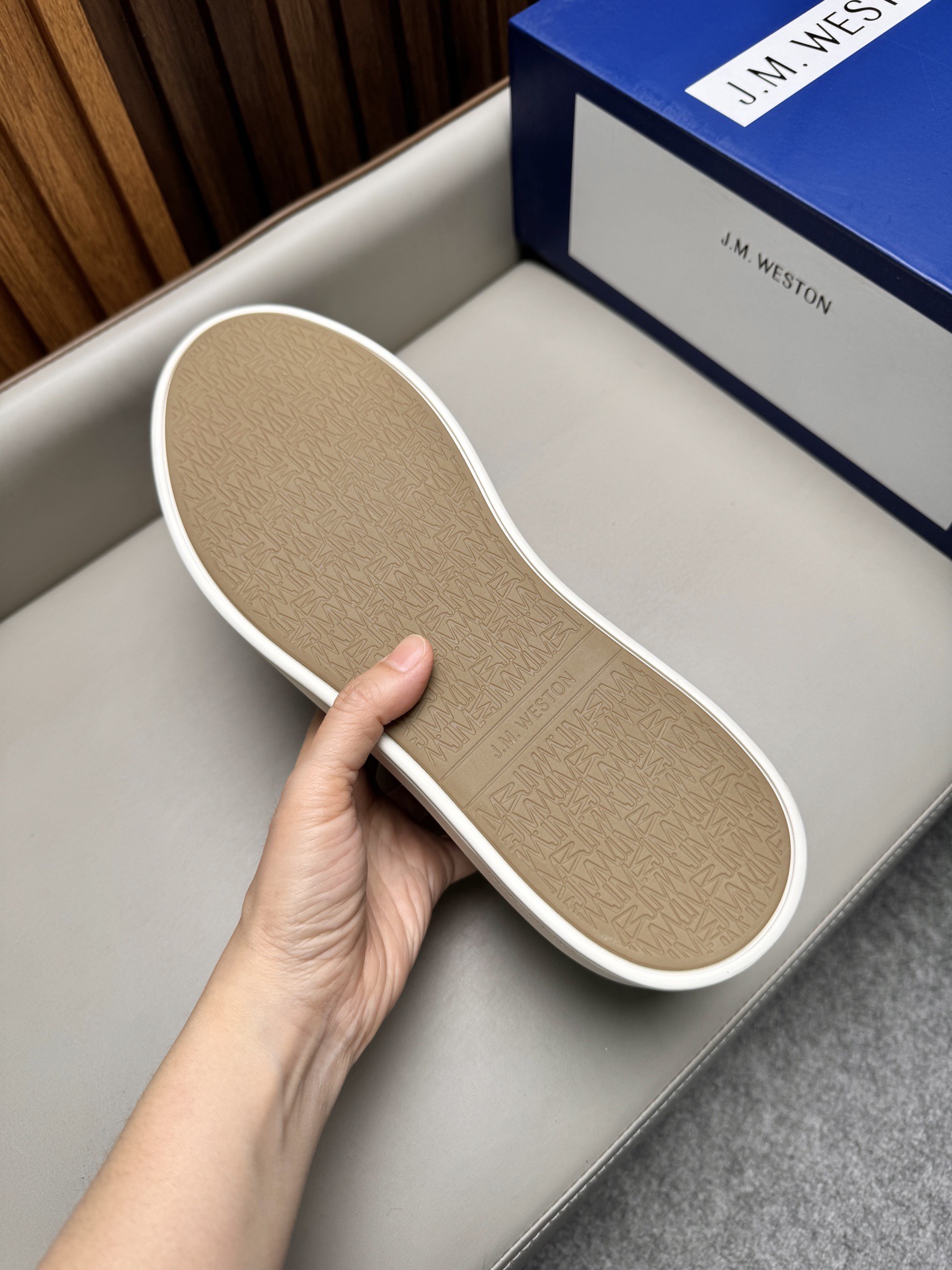 Кеды мужские в стиле J.M. Weston темно-синего цвета