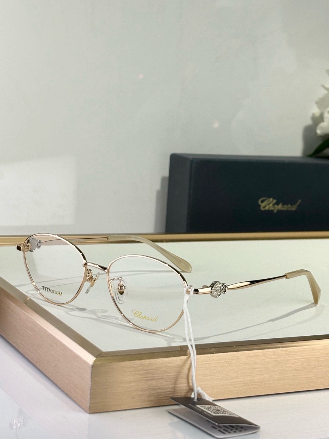 Очки женские в стиле Chopard