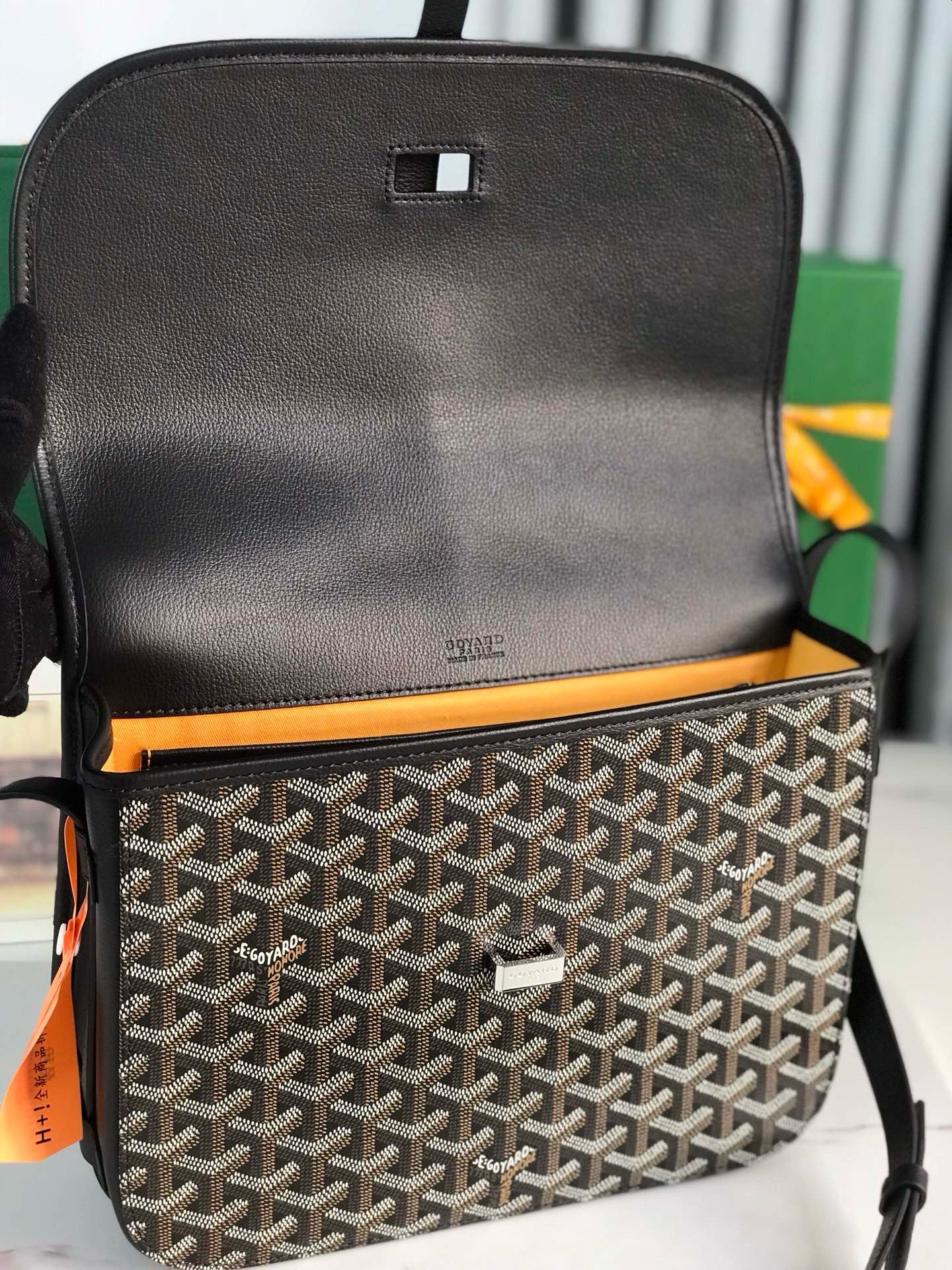 Сумка женская Goyard Belvédère II чёрного цвета