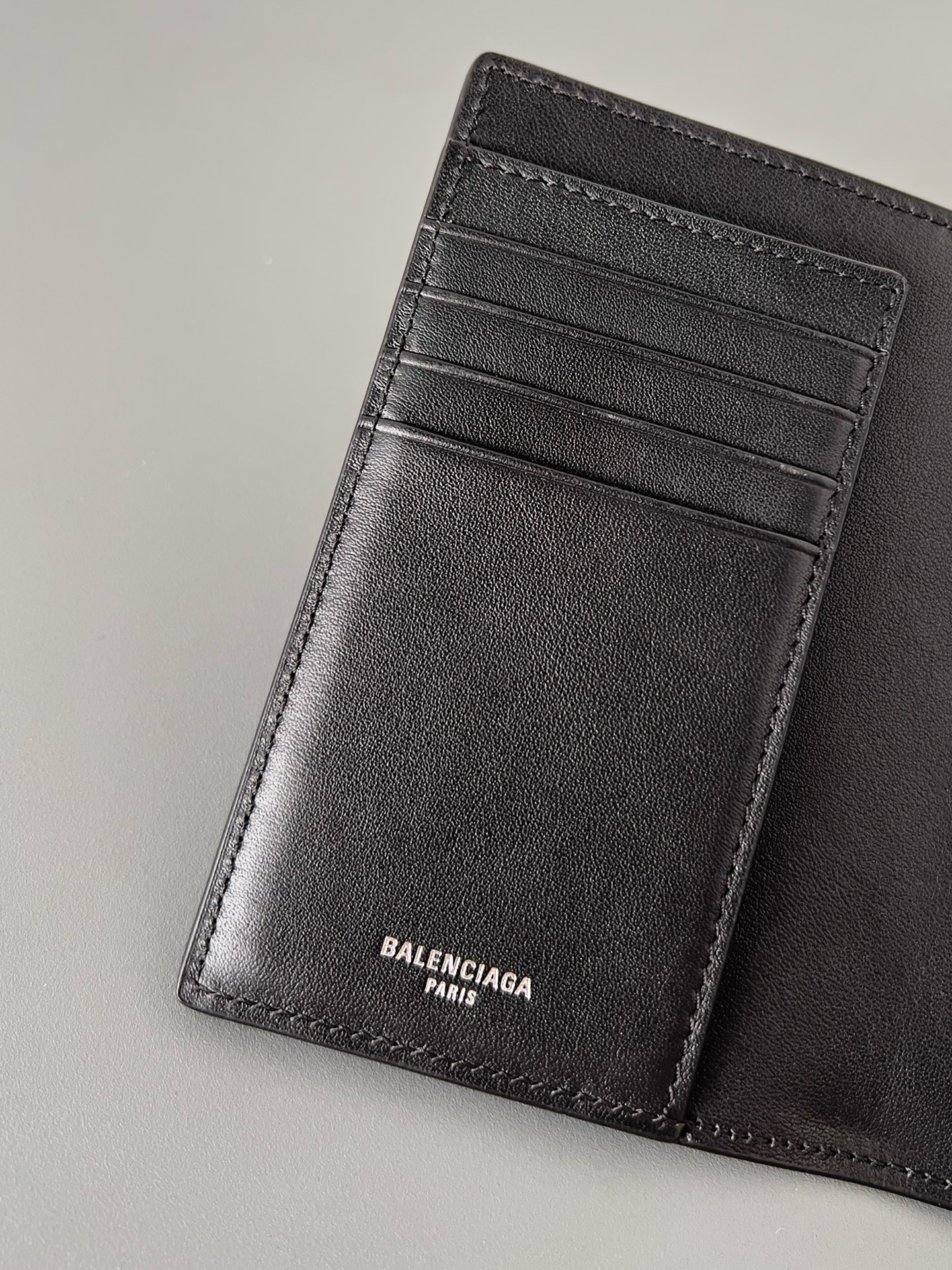 Обложка для паспорта Balenciaga Passport  чёрного цвета