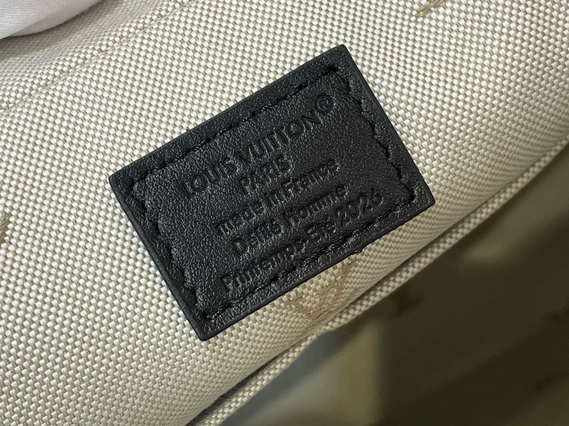 Сумка мужская Louis Vuitton Nil XL чёрного цвета