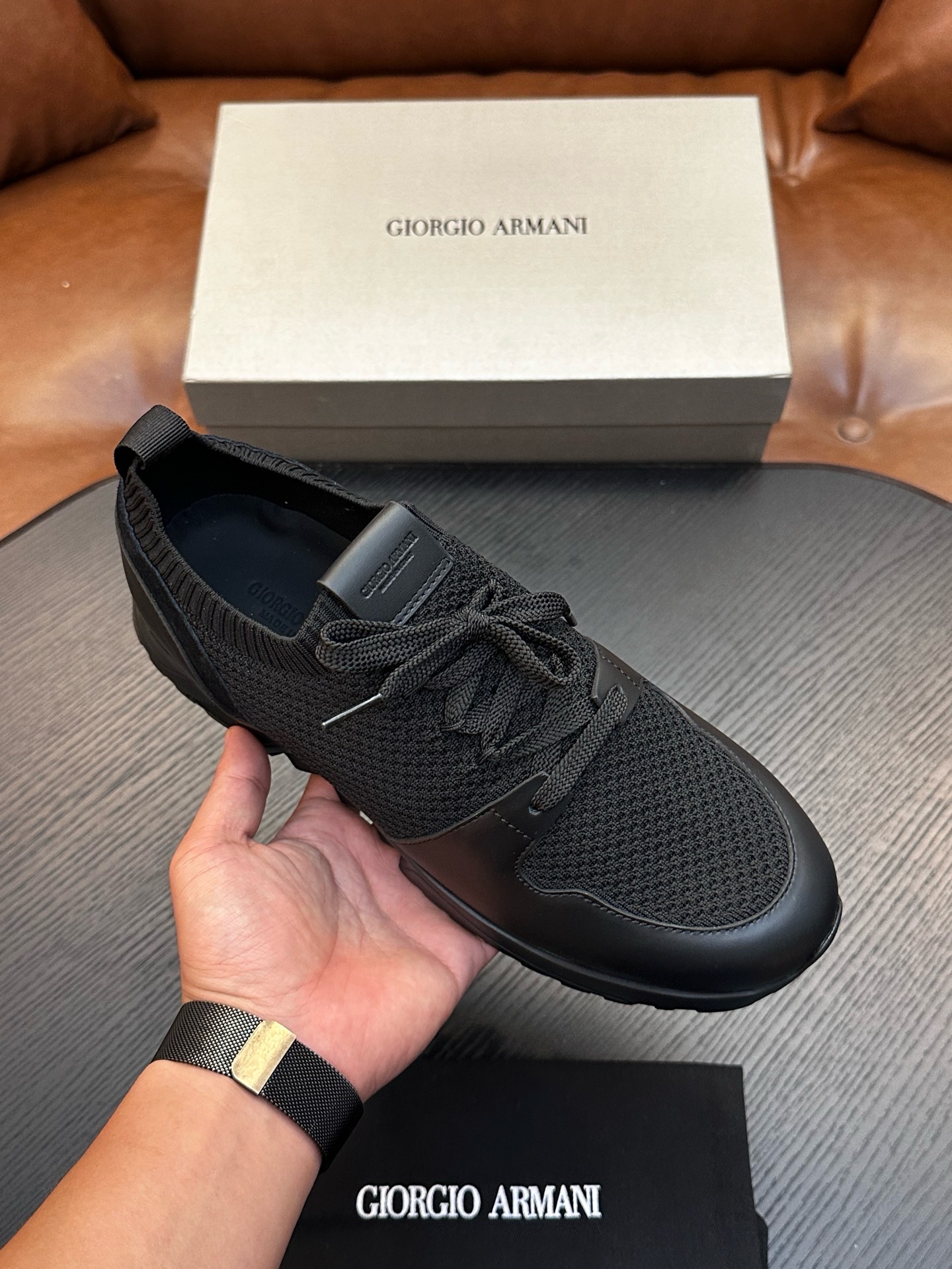 Кроссовки мужские Giorgio Armani Gyo чёрного цвета