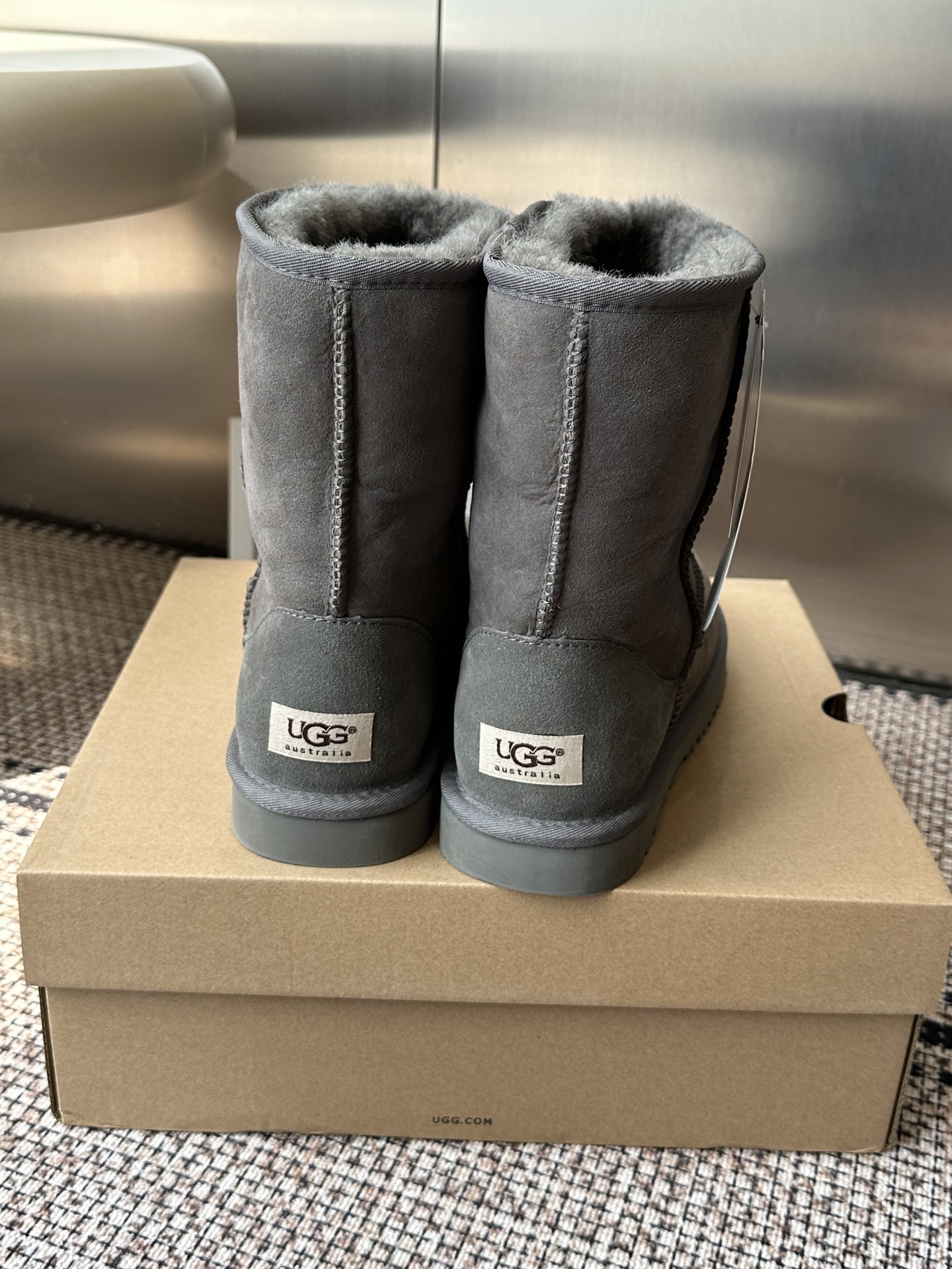 Угги женские UGG x Chrome Hearts Classic Short II серого цвета