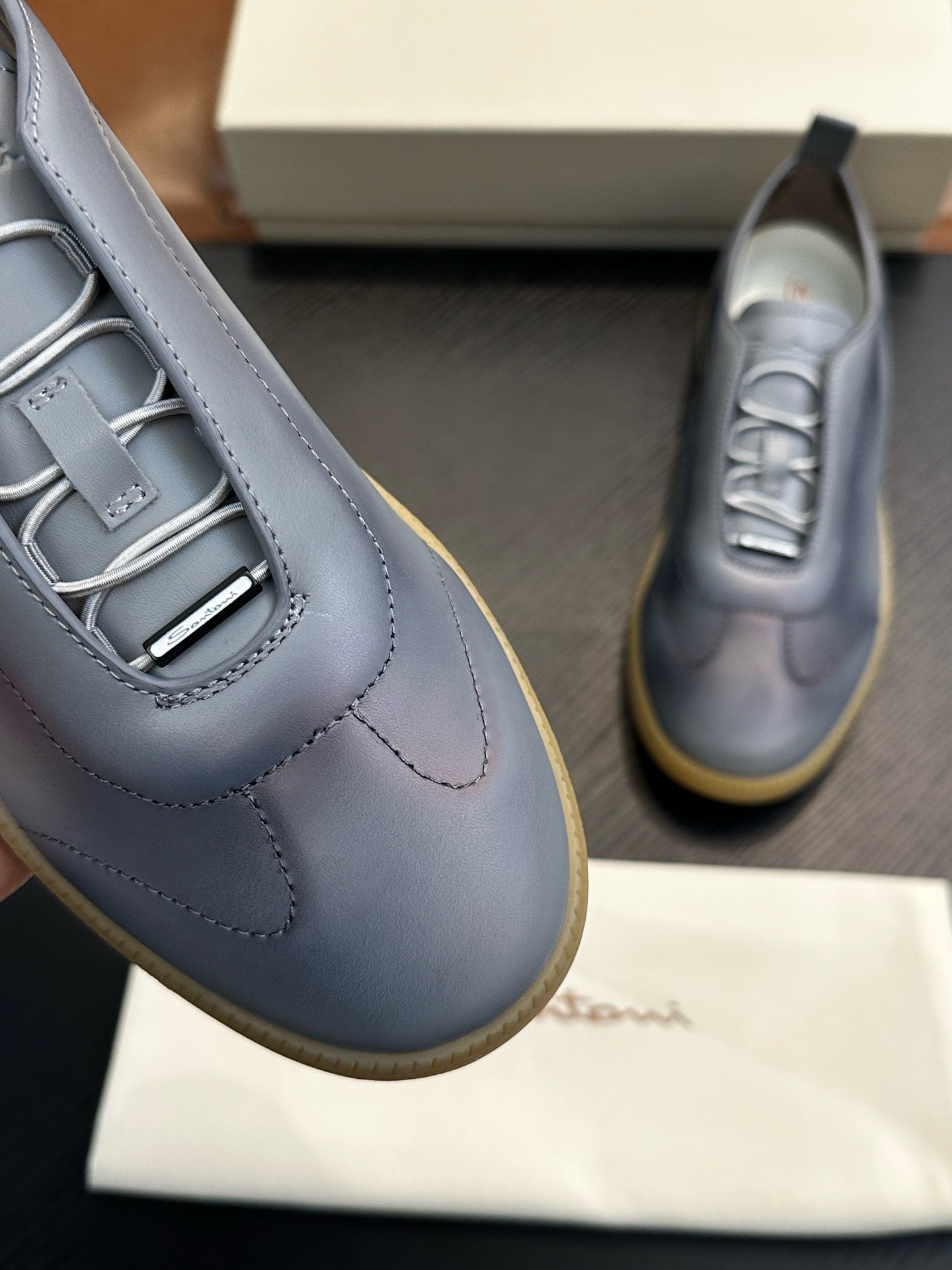 Кеды мужские в стиле Santoni из натуральной кожи серого цвета