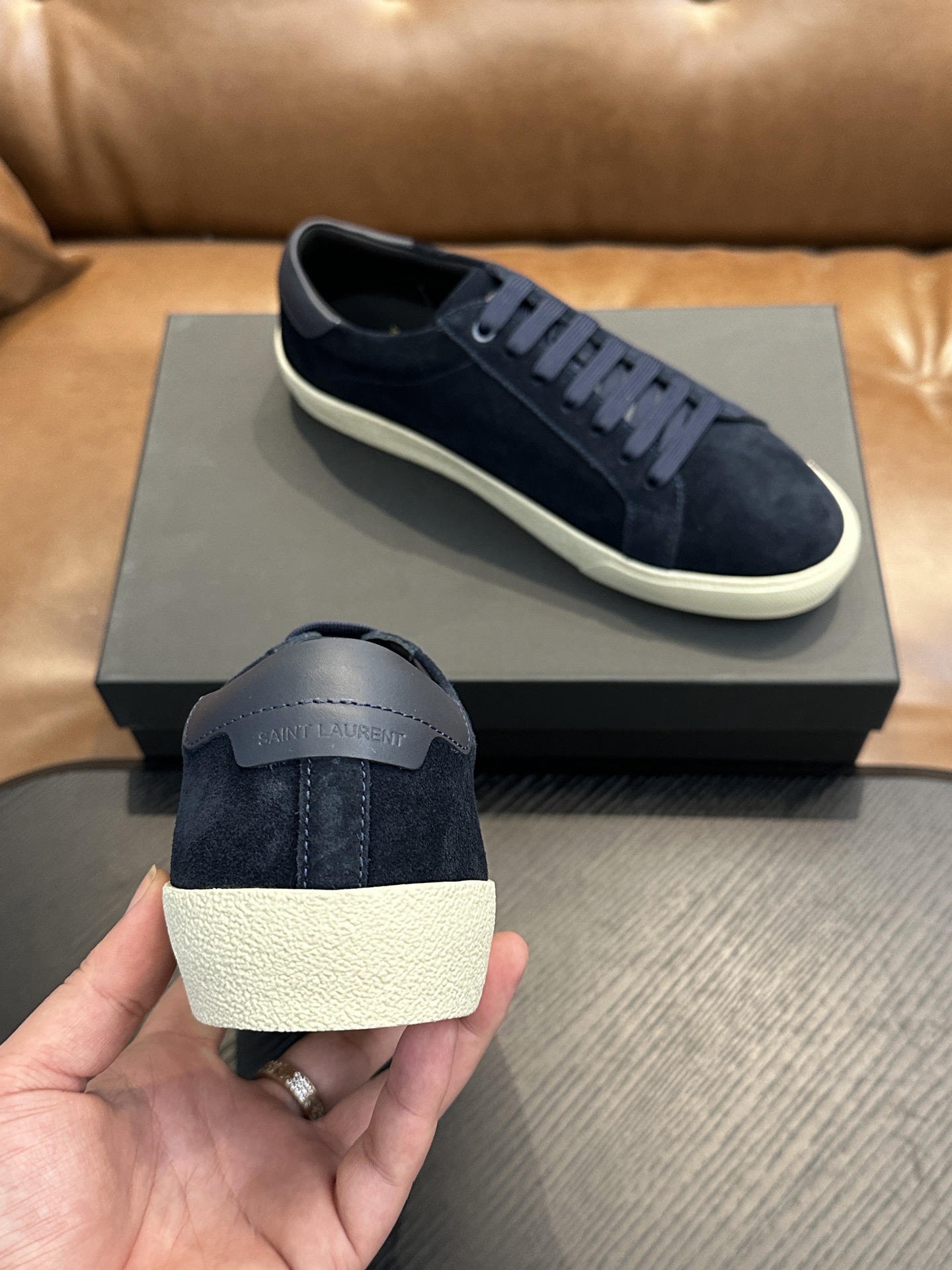 Кроссовки мужские в стиле Saint Laurent SL/61 из натуральной замши темно-синего цвета