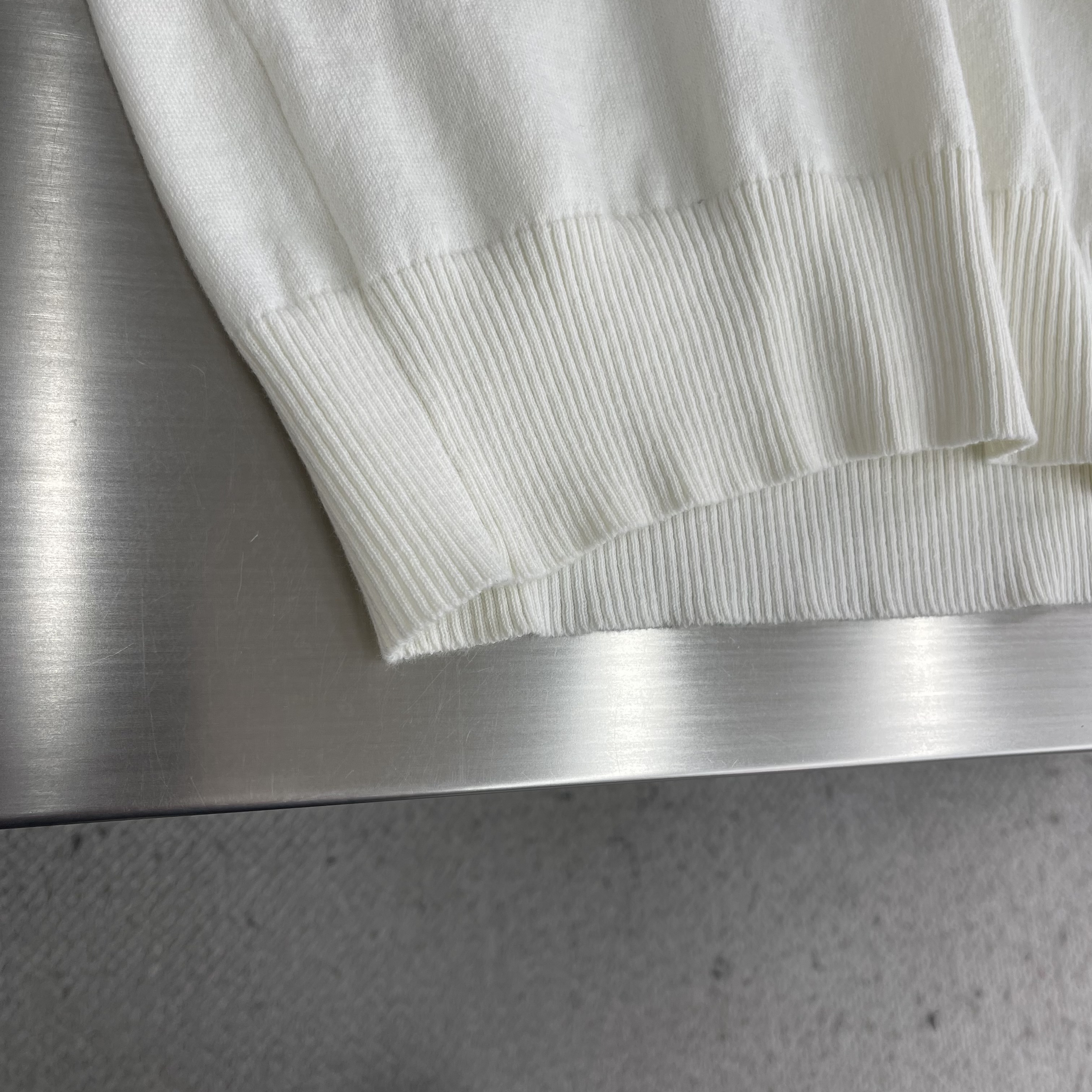 Футболка мужская в стиле Fendi с вышивкой логотипа