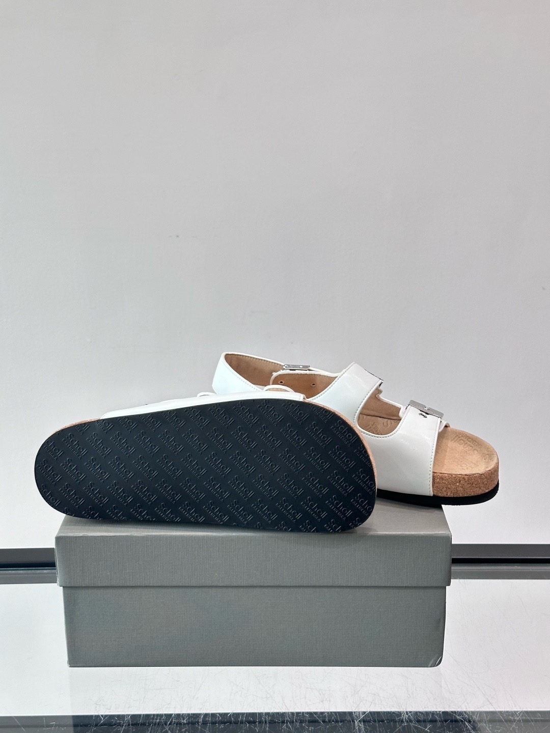 Сандалии мужские в стиле Balenciaga x Birkenstock Boston белого цвета