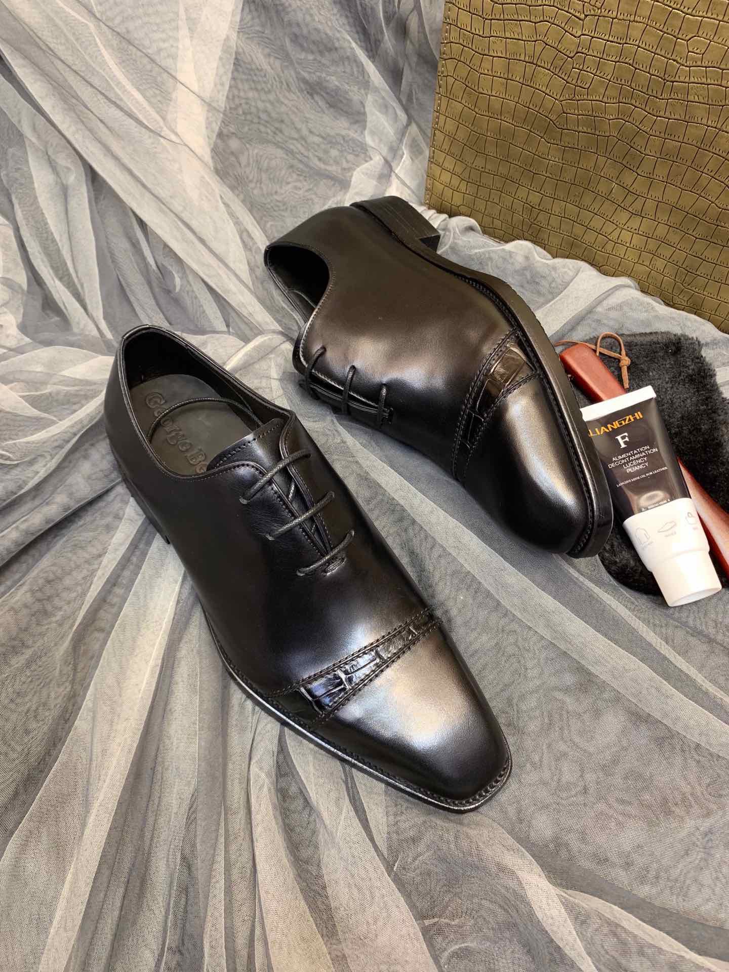 Оксфорды мужские в стиле Berluti чёрного цвета