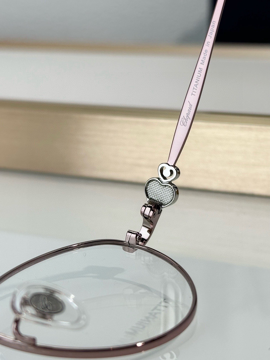 Очки женские в стиле Chopard