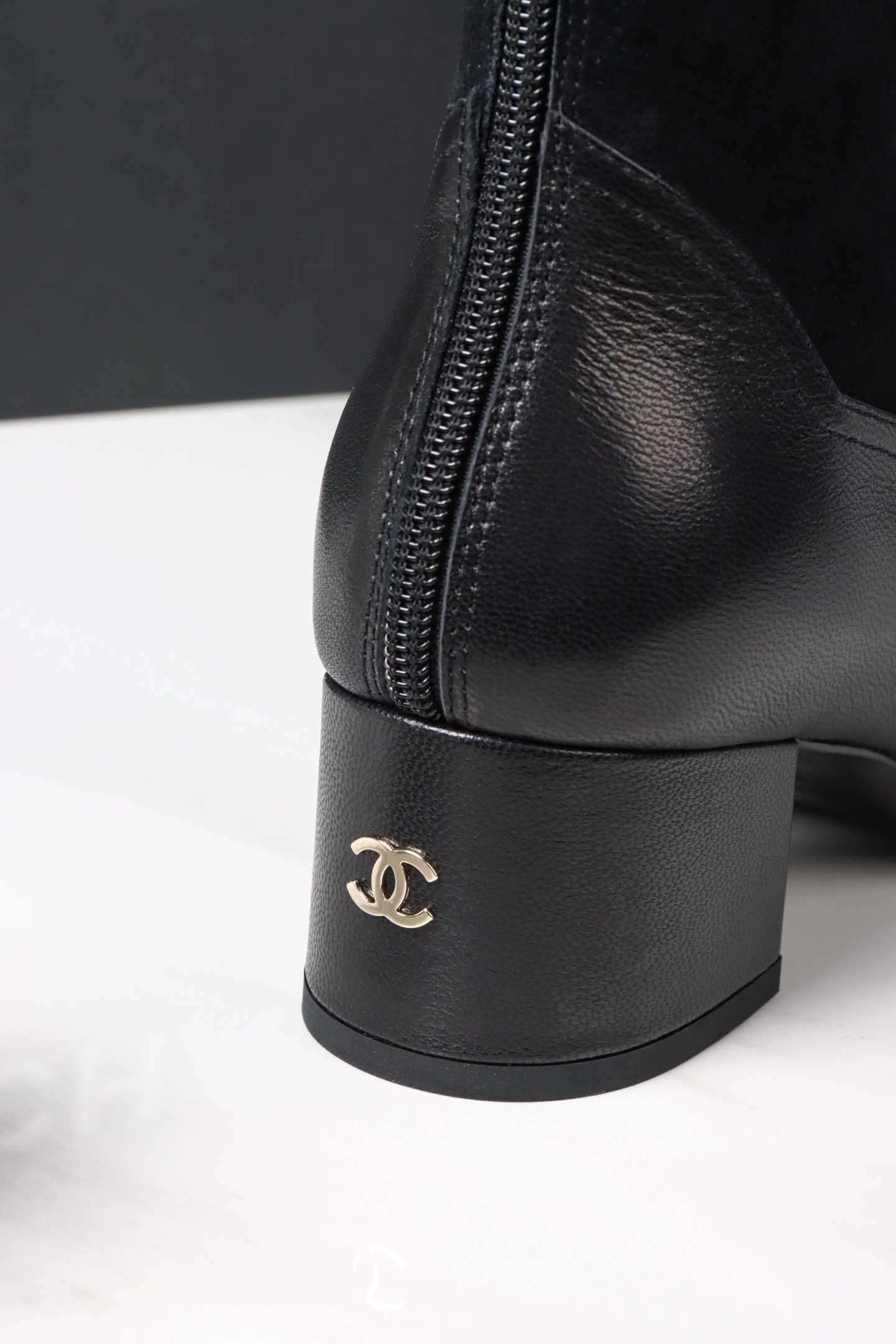 Сапоги женские Chanel Riding Boots чёрного цвета