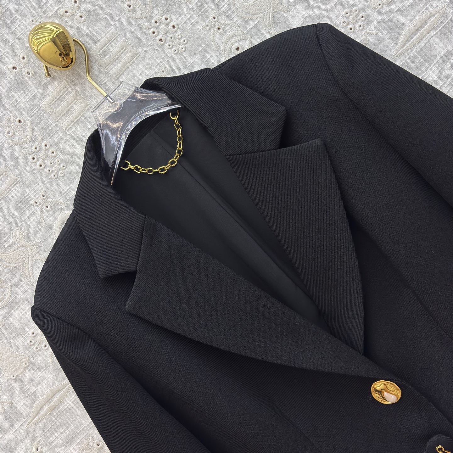 Жакет женский Schiaparelli укороченный чёрного цвета
