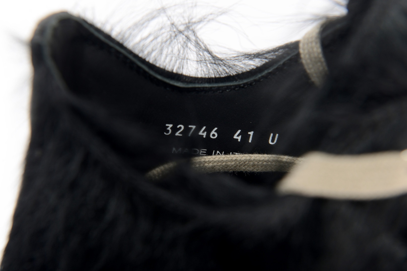 Кроссовки унисекс в стиле Rick Owens с ворсом черного цвета