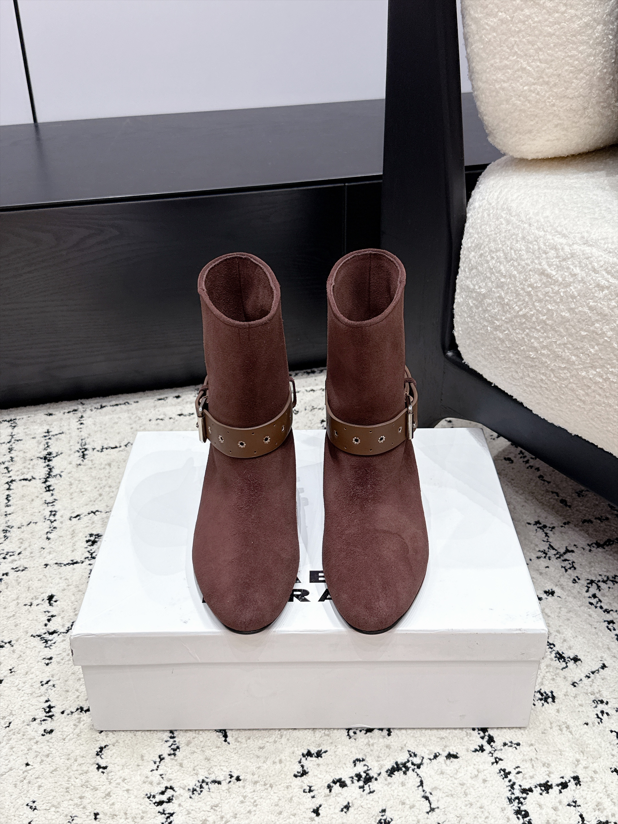 Ботинки женские Isabel Marant Reena цвета тауп
