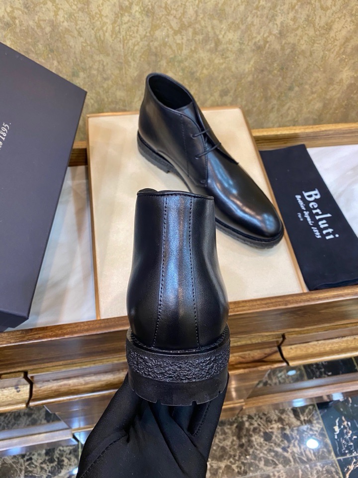 Ботинки мужские Berluti Brunico из гладкой натуральной кожи чёрного цвета