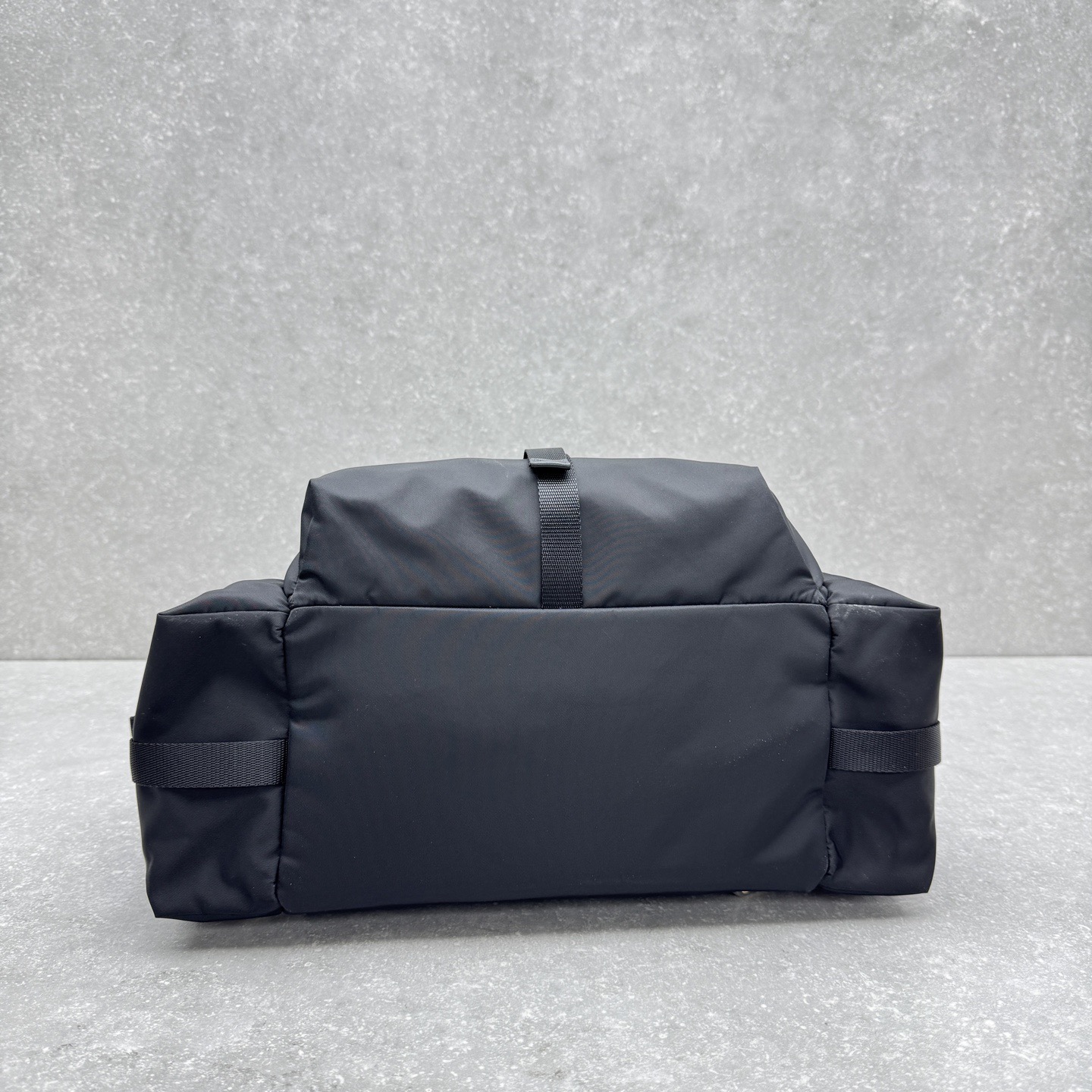 Рюкзак унисекс в стиле Prada Explore 6911 чёрного цвета