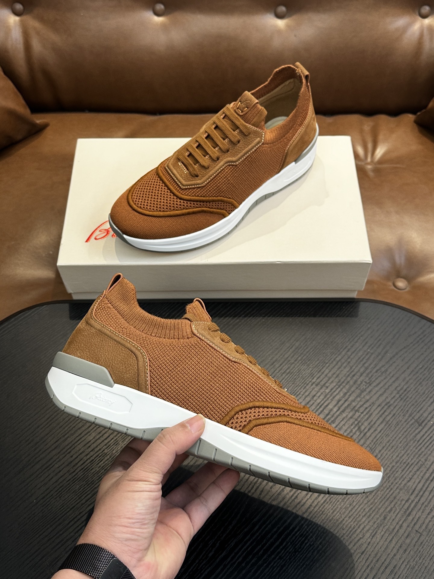 Кроссовки мужские в стиле Brioni коньячного цвета