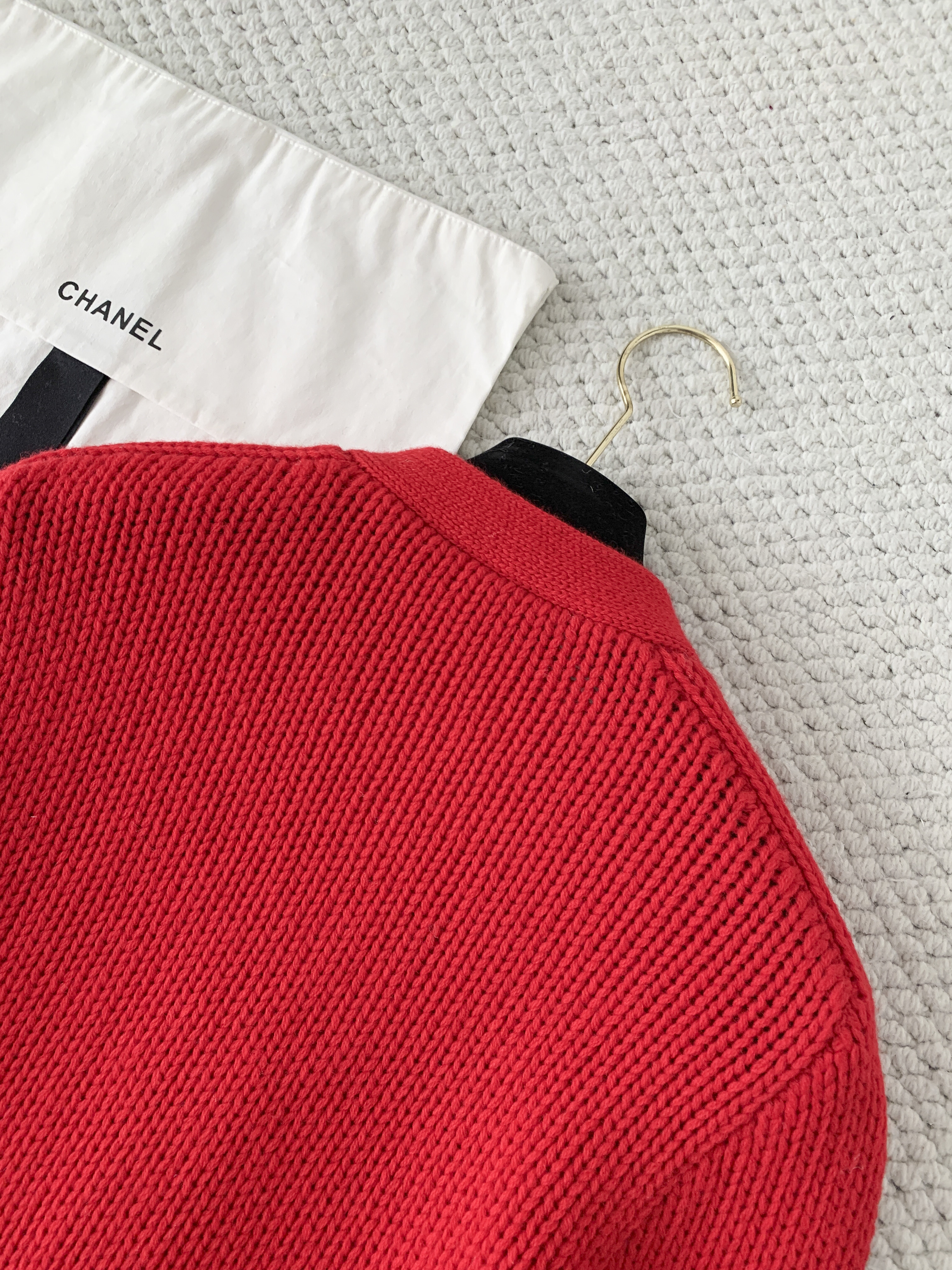 Кардиган женский в стиле Celine V-neck из шерсти красного цвета