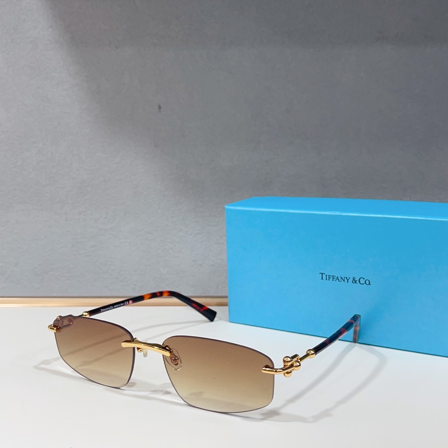 Очки солнцезащитные женские в стиле Tiffany TF3114