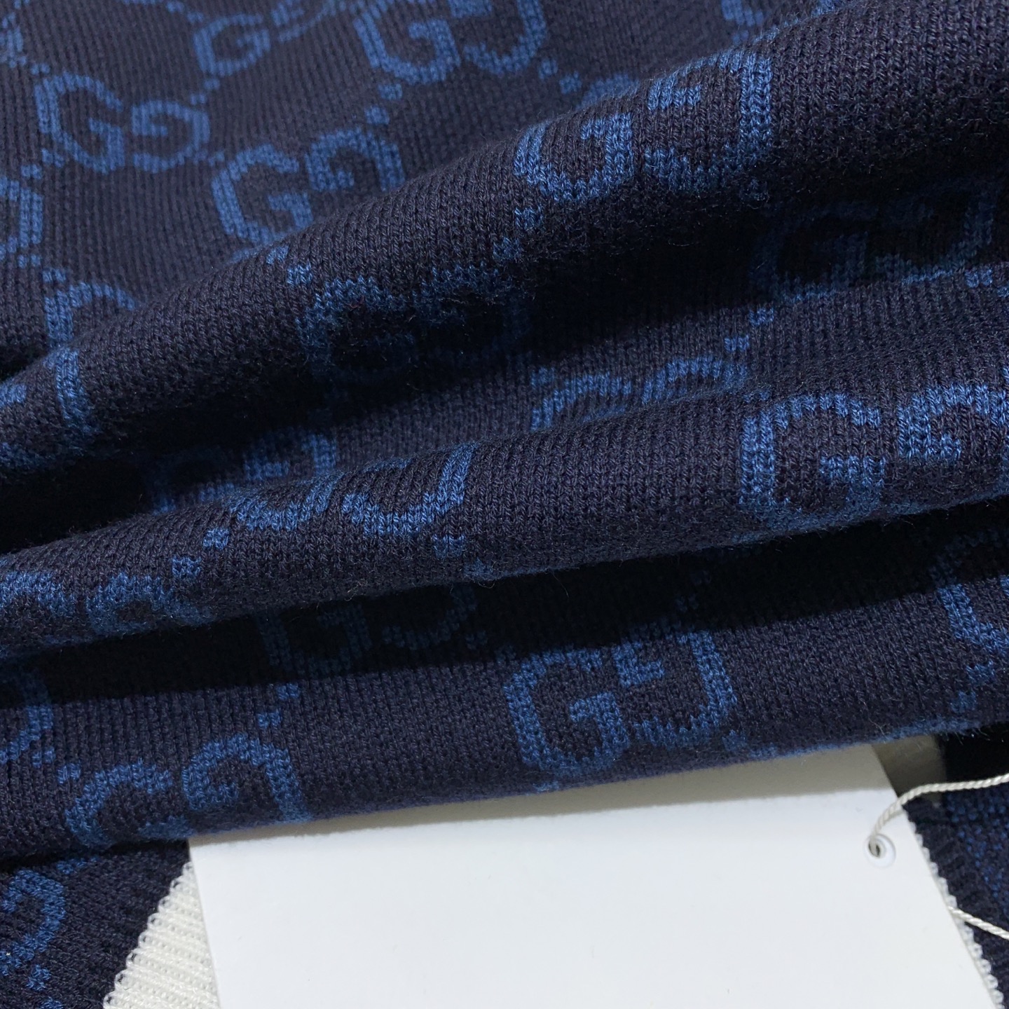 Кардиган женский в стиле Gucci с монограммой GG и контрастной отделкой