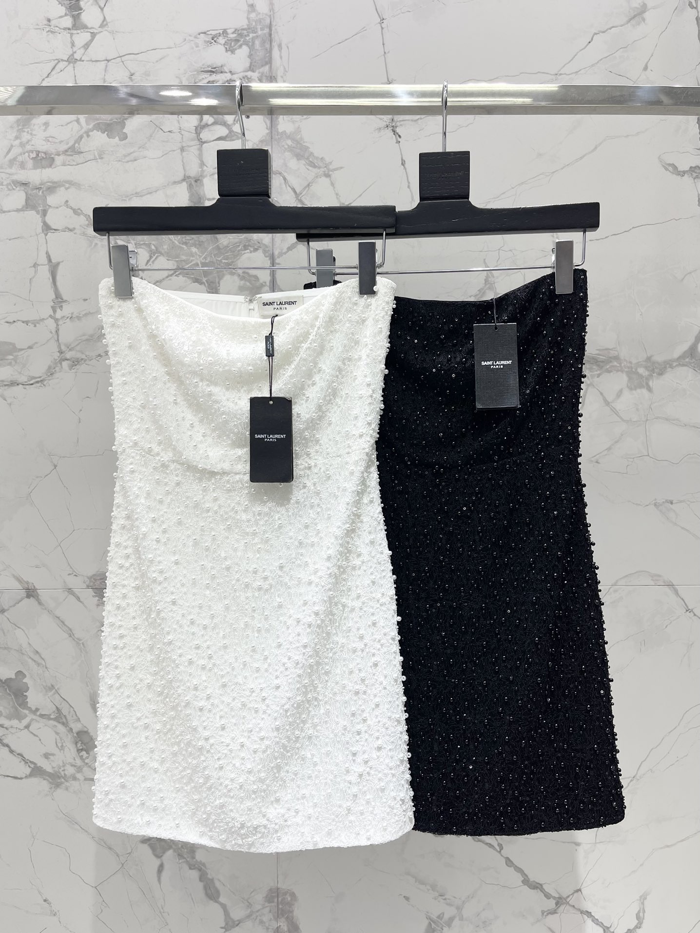 Платье женское в стиле Saint Laurent вечернее с декором из жемчуга и пайеток черного цвета