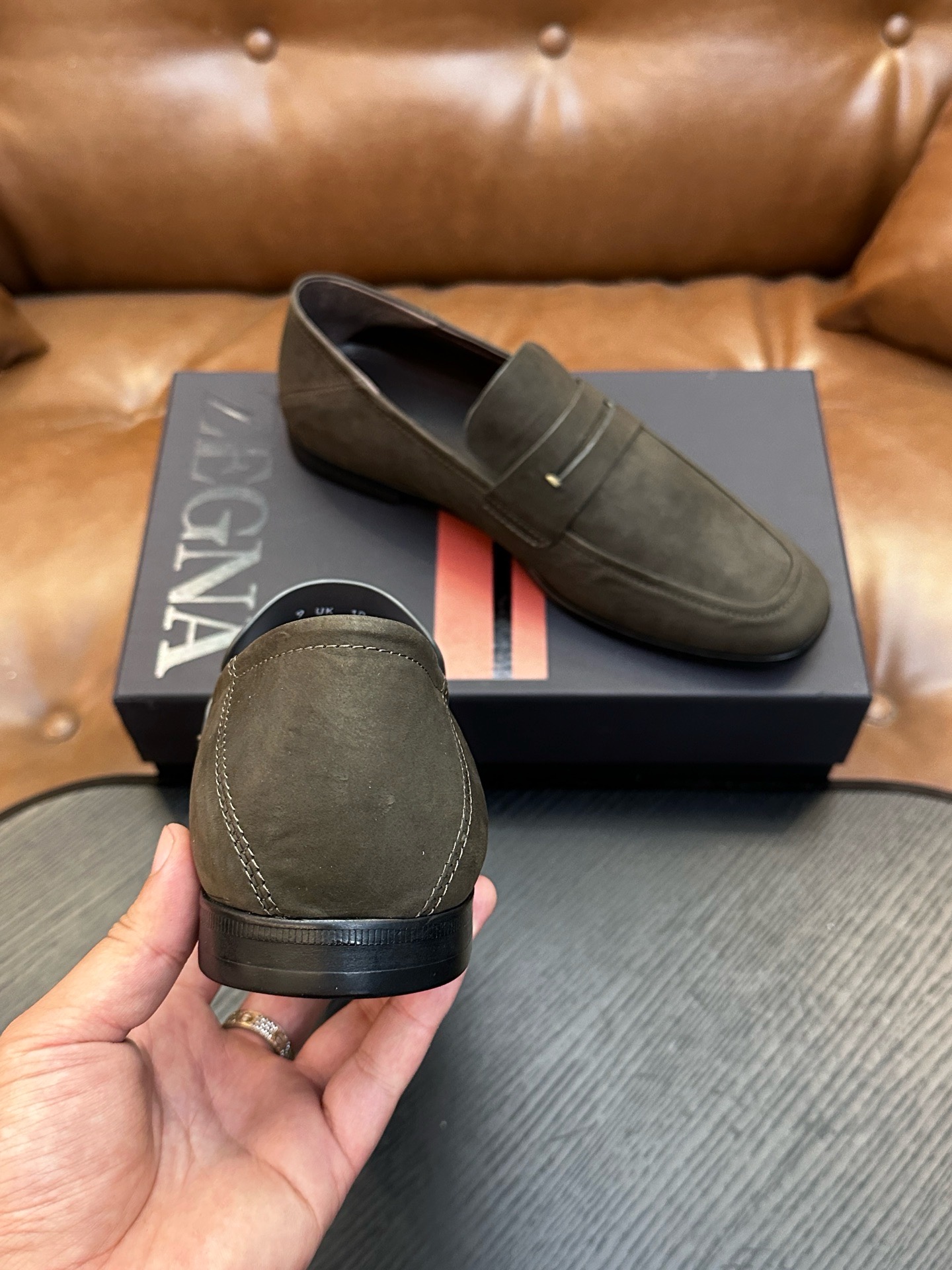 Лоферы мужские Zegna оливкового цвета