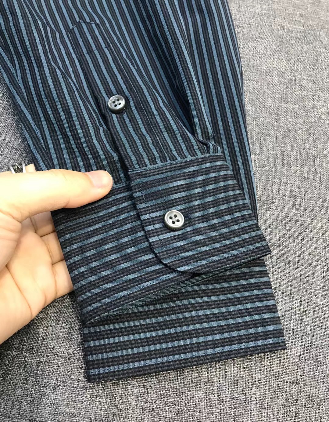 Рубашка мужская в стиле Zegna из хлопка в полоску тёмно-зелёного цвета