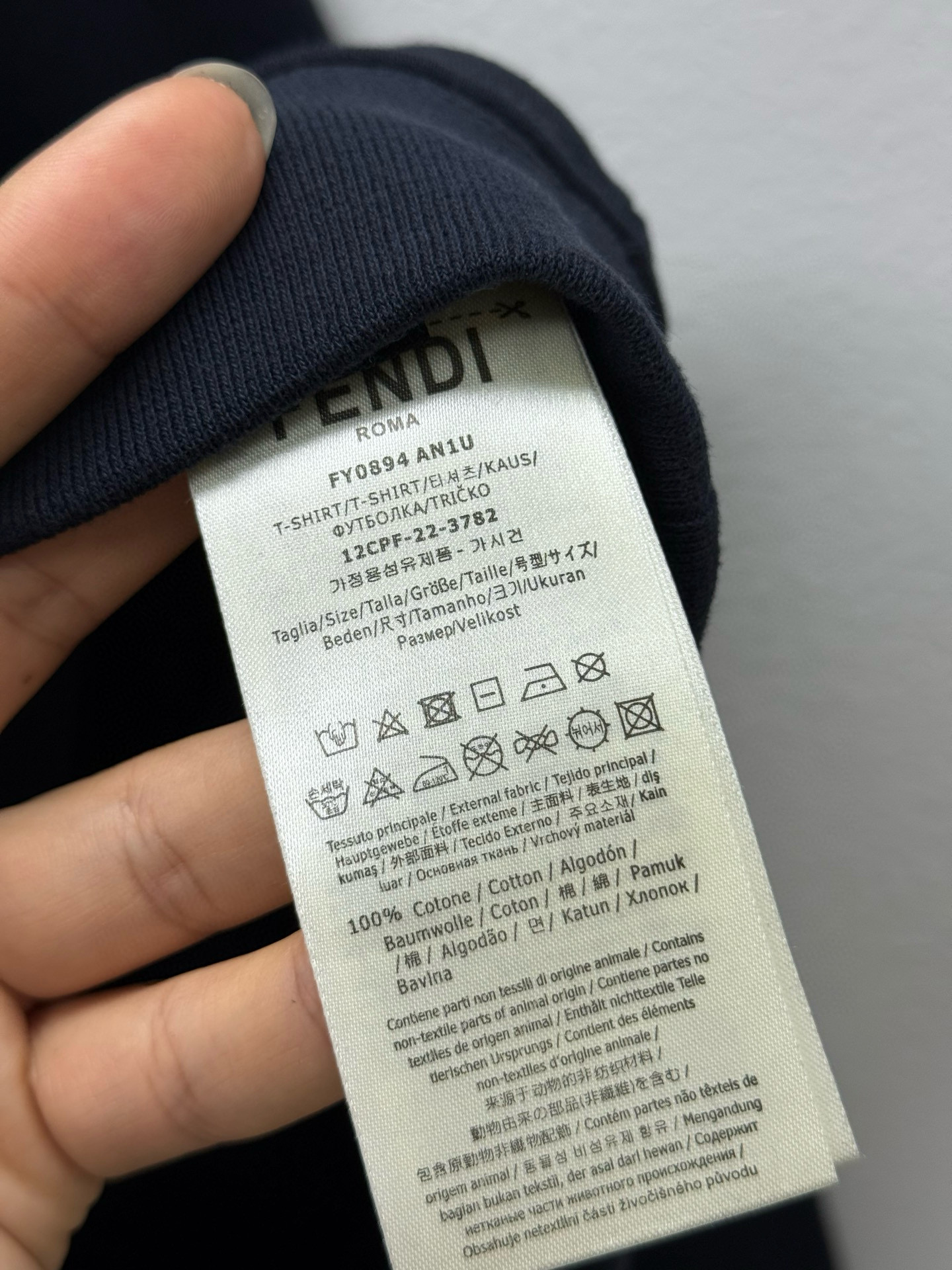 Худи мужское в стиле Fendi FD из махрового хлопка тёмно-синего цвета