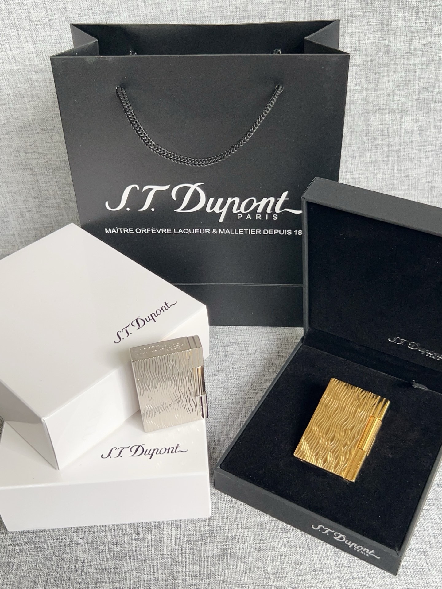 Зажигалка в стиле S.T. Dupont Ligne 2