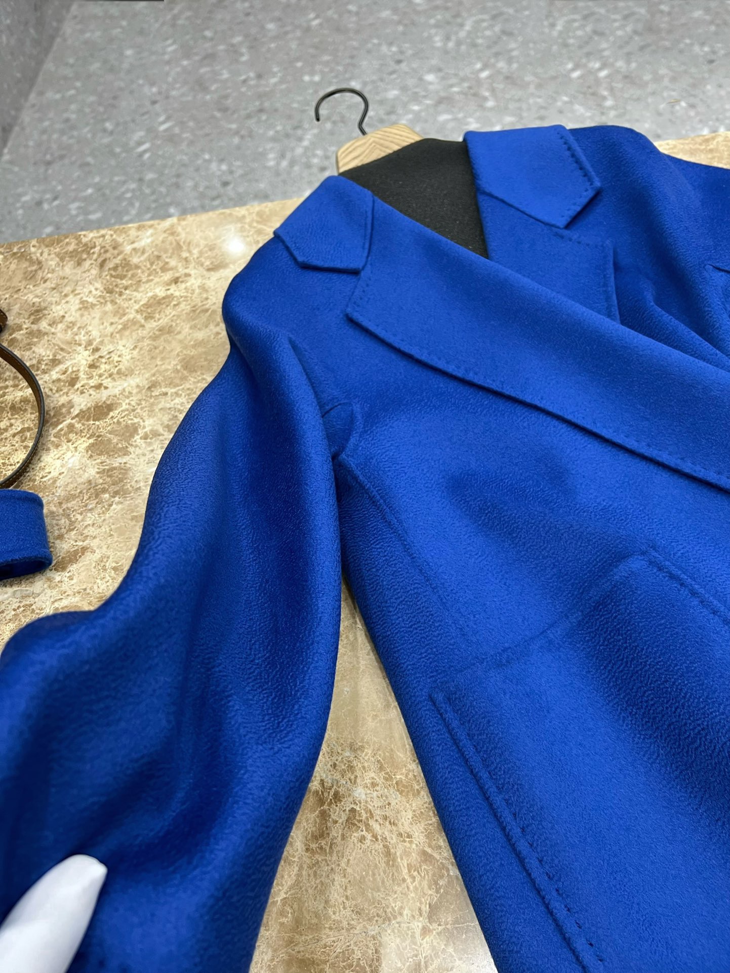 Пальто женское в стиле Max Mara Ludmilla синего цвета 