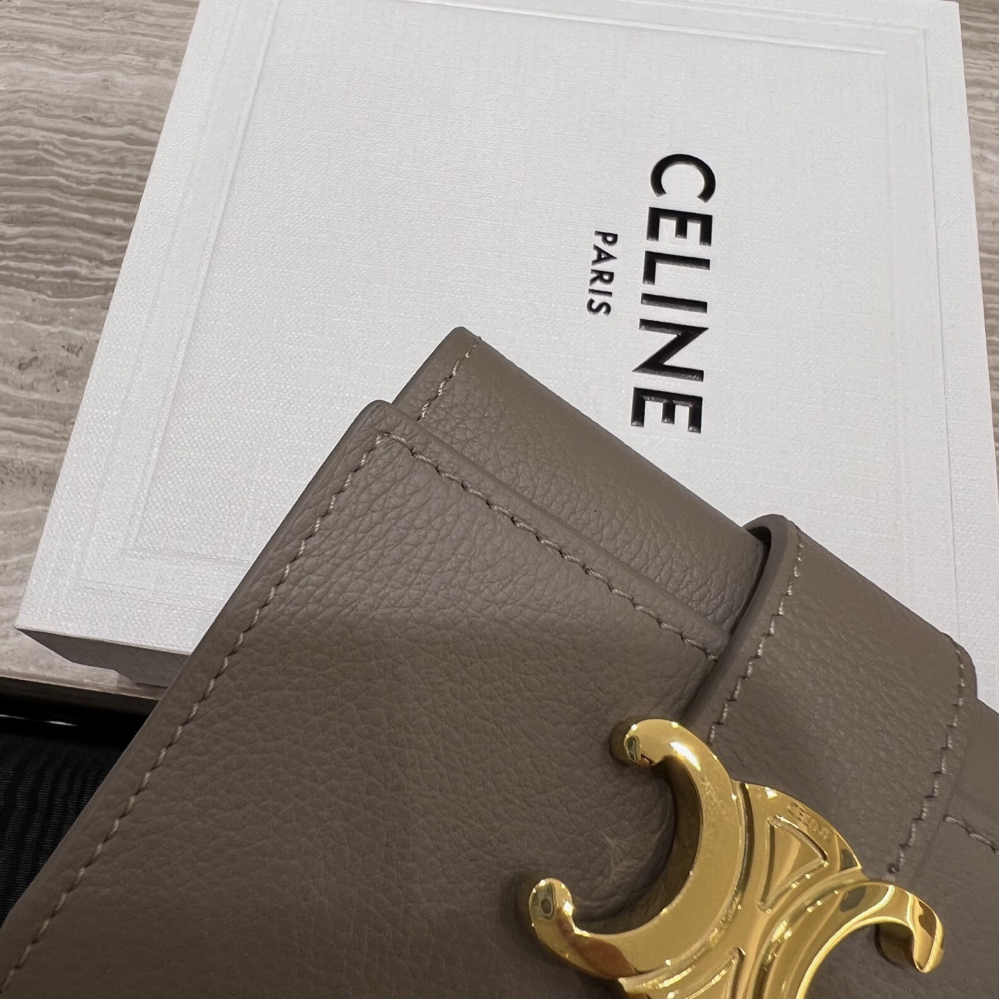 Кошелёк женский в стиле Celine Victoire из натуральной кожи