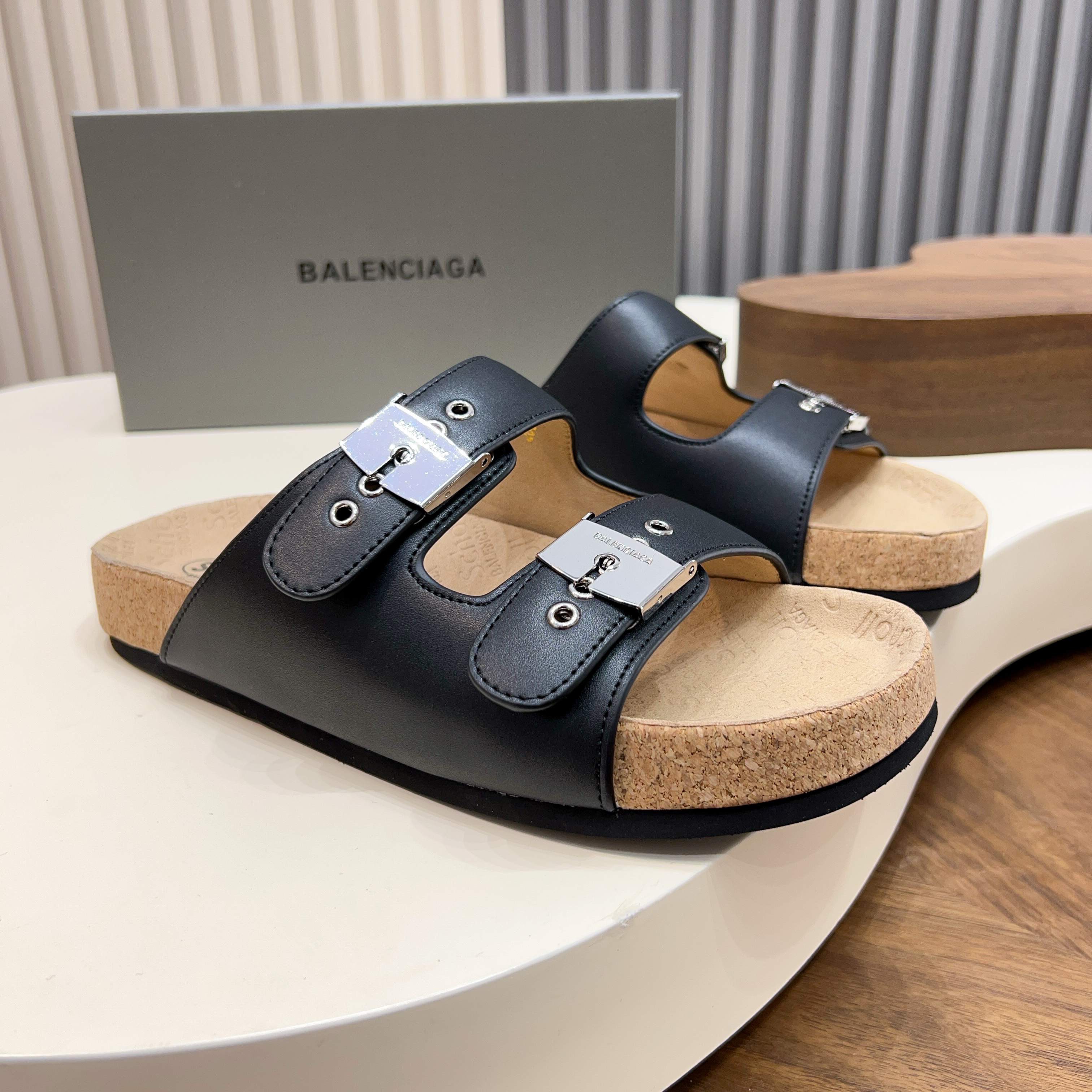 Сандалии мужские в стиле Balenciaga с пробковой подошвой черного цвета
