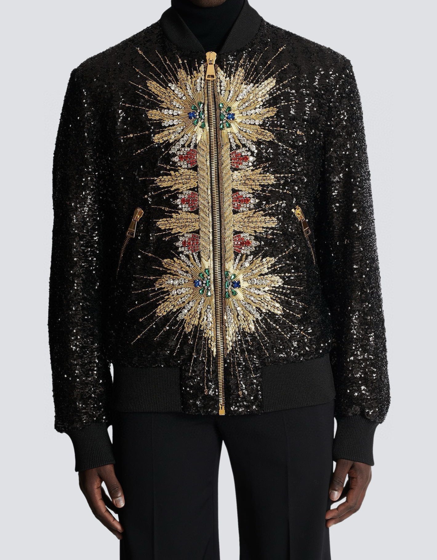 Бомбер унисекс в стиле Balmain чёрного цвета с вышивкой