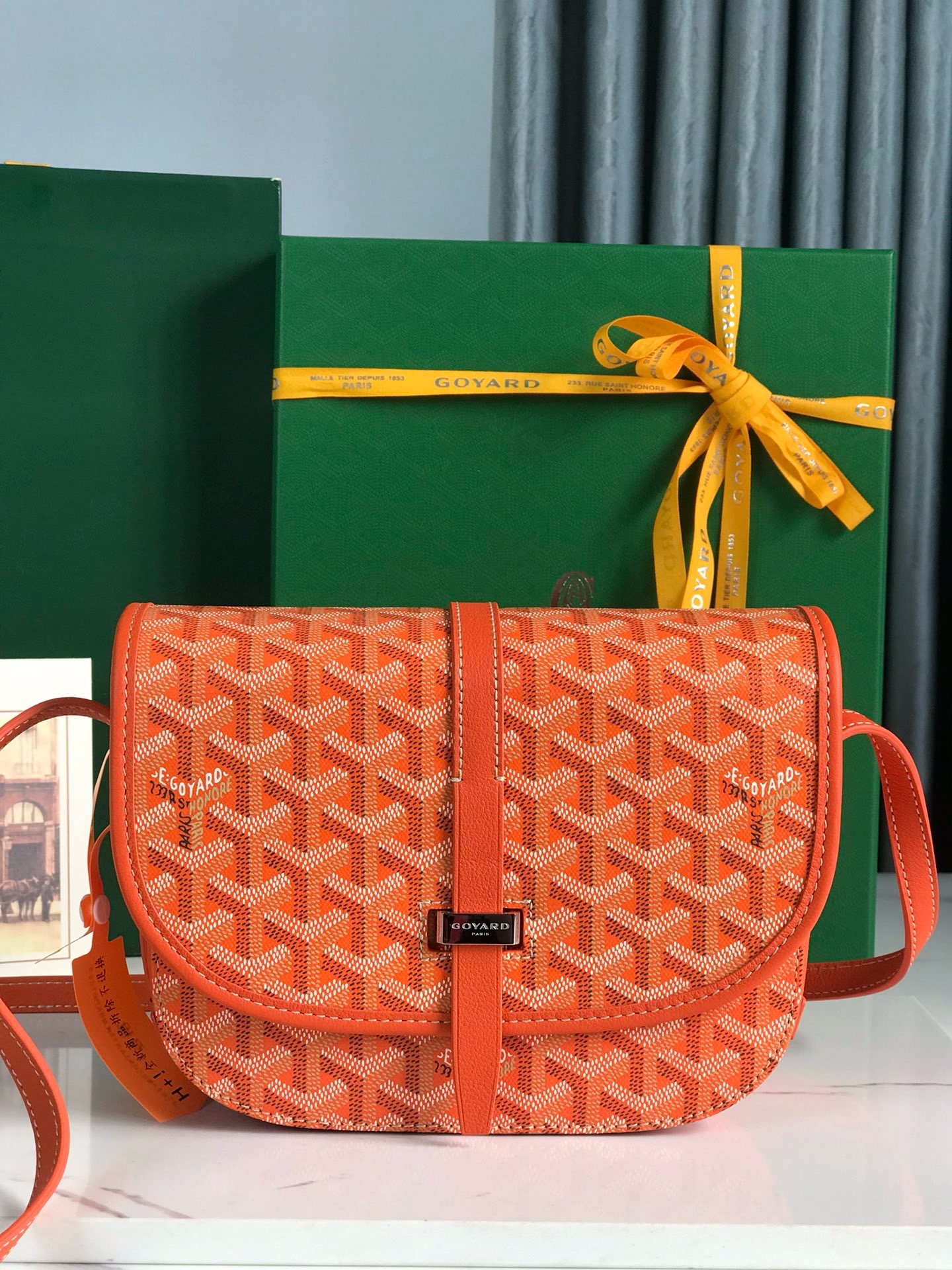 Сумка Goyard Belvédère II PM оранжевого цвета