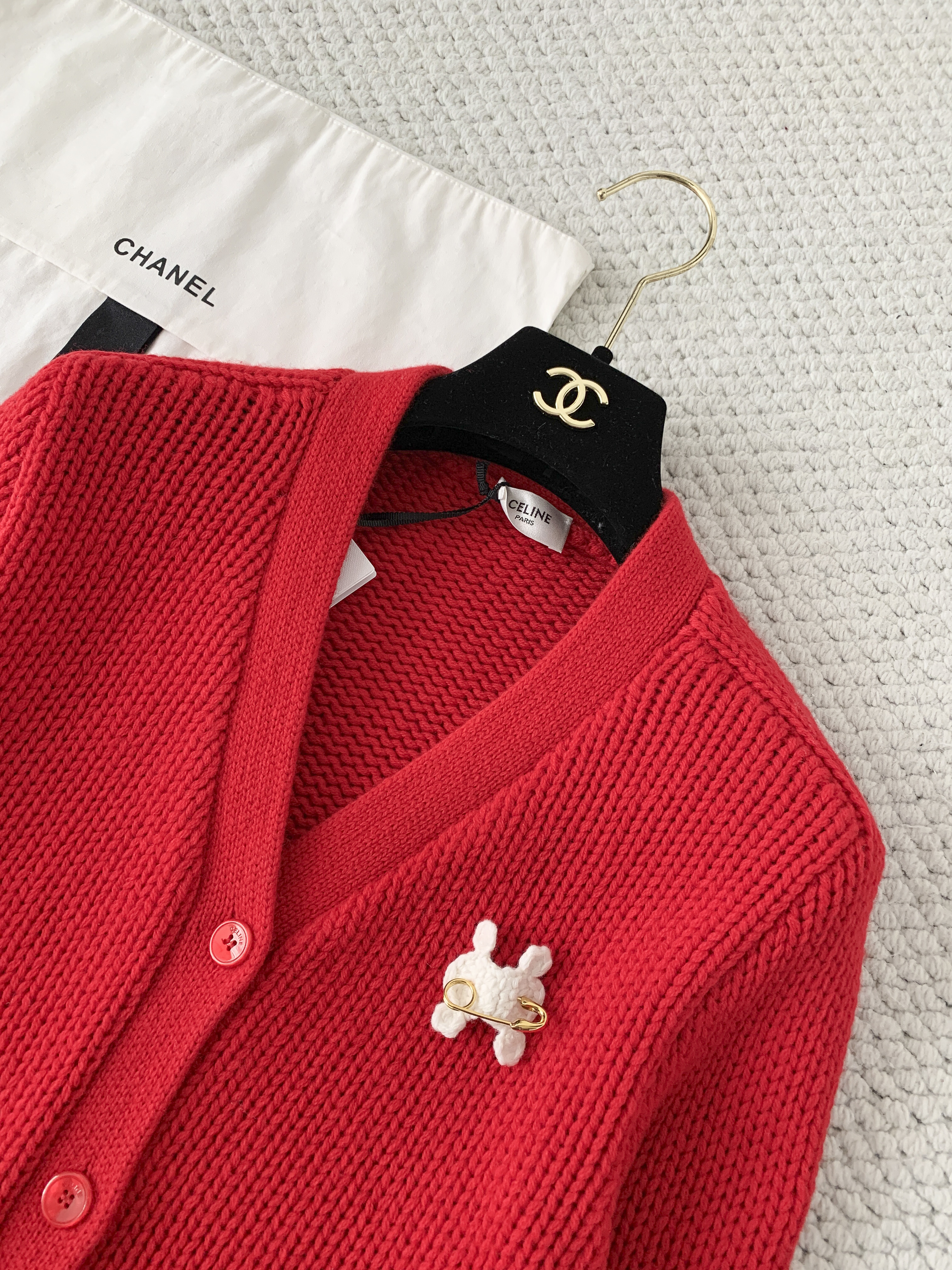 Кардиган женский в стиле Celine V-neck из шерсти красного цвета