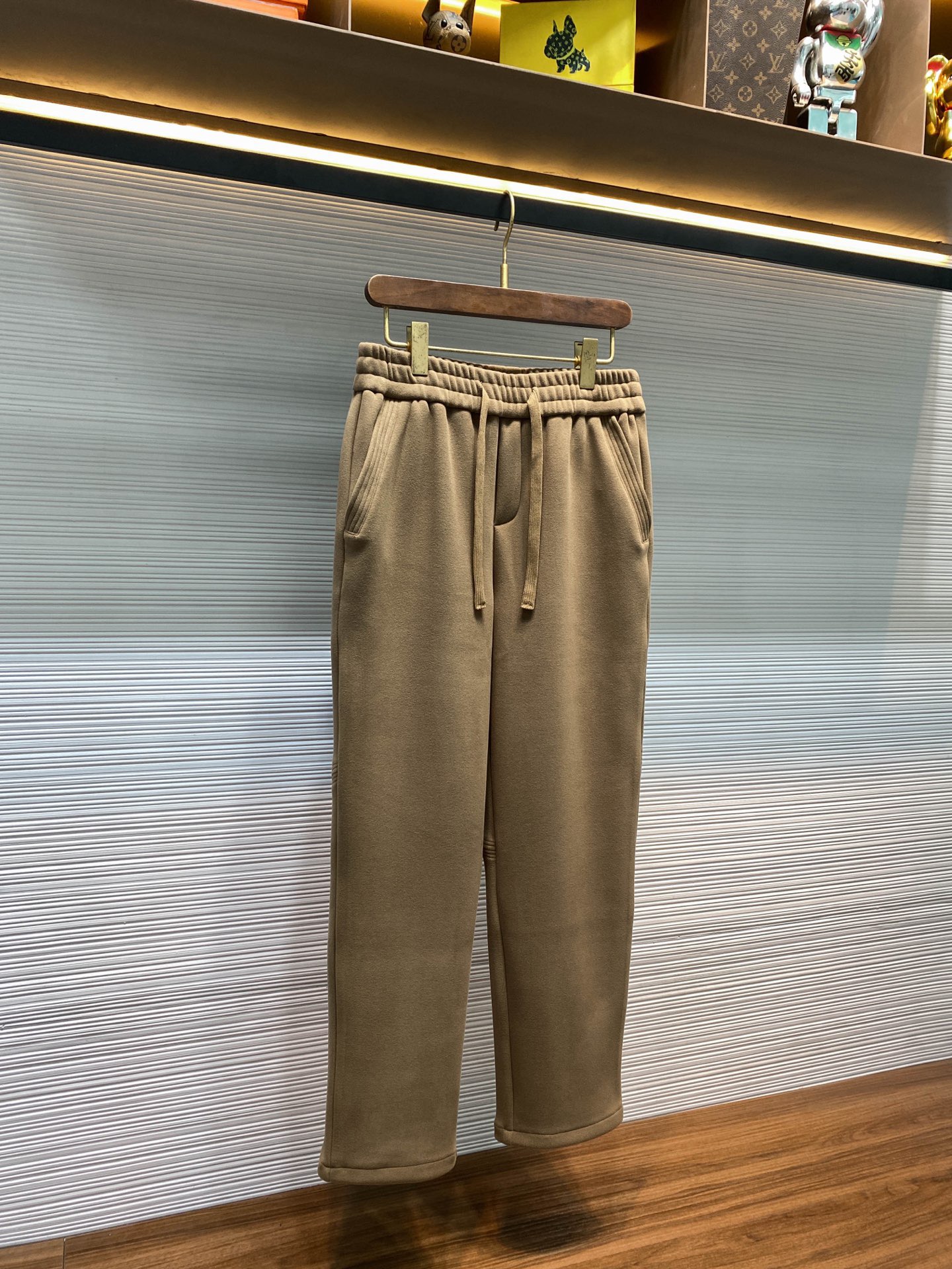 Брюки мужские в стиле Saint Laurent из хлопкового флиса кофейного цвета 