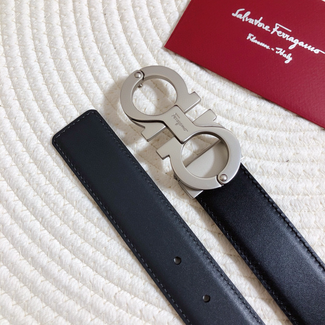 Ремень мужской в стиле Salvatore Ferragamo Gancini из натуральной кожи чёрного цвета с серебристой пряжкой шириной 3.5 см