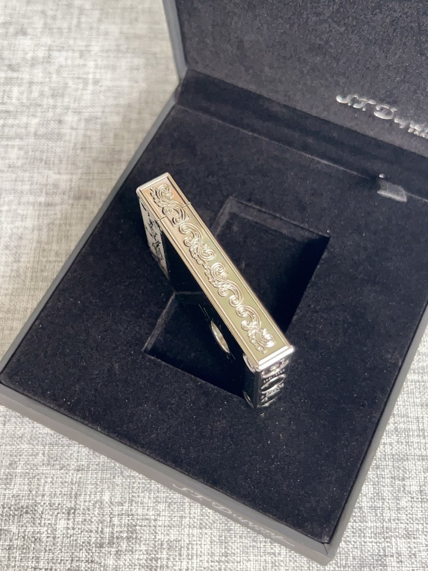 Зажигалка в стиле S.T. Dupont (чёрного цвета)