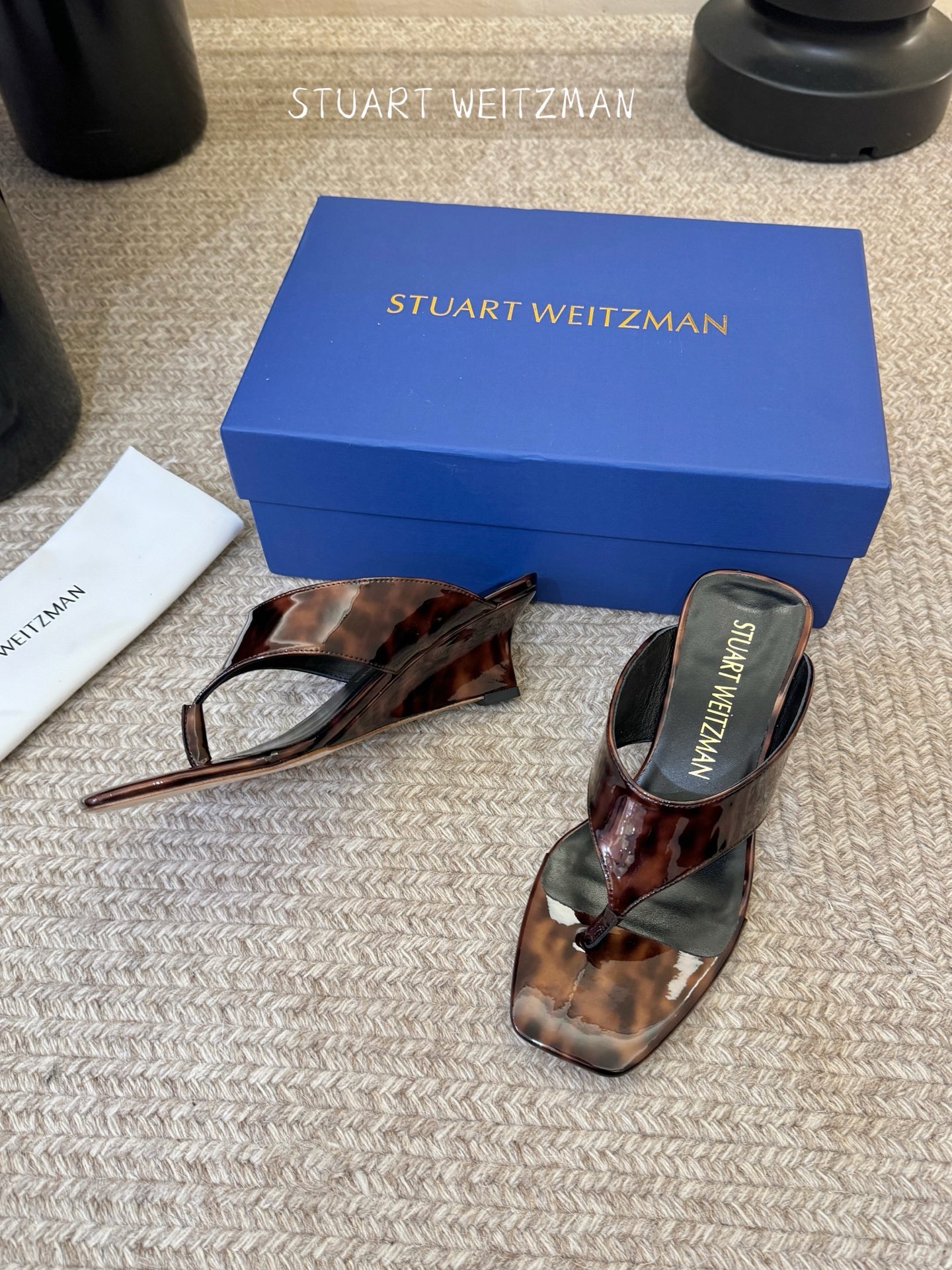 Мюли женские в стиле Stuart Weitzman коричневого цвета