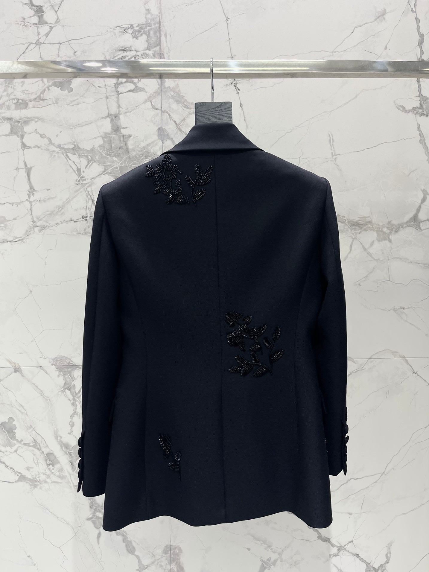 Костюм женский Saint Laurent чёрного цвета