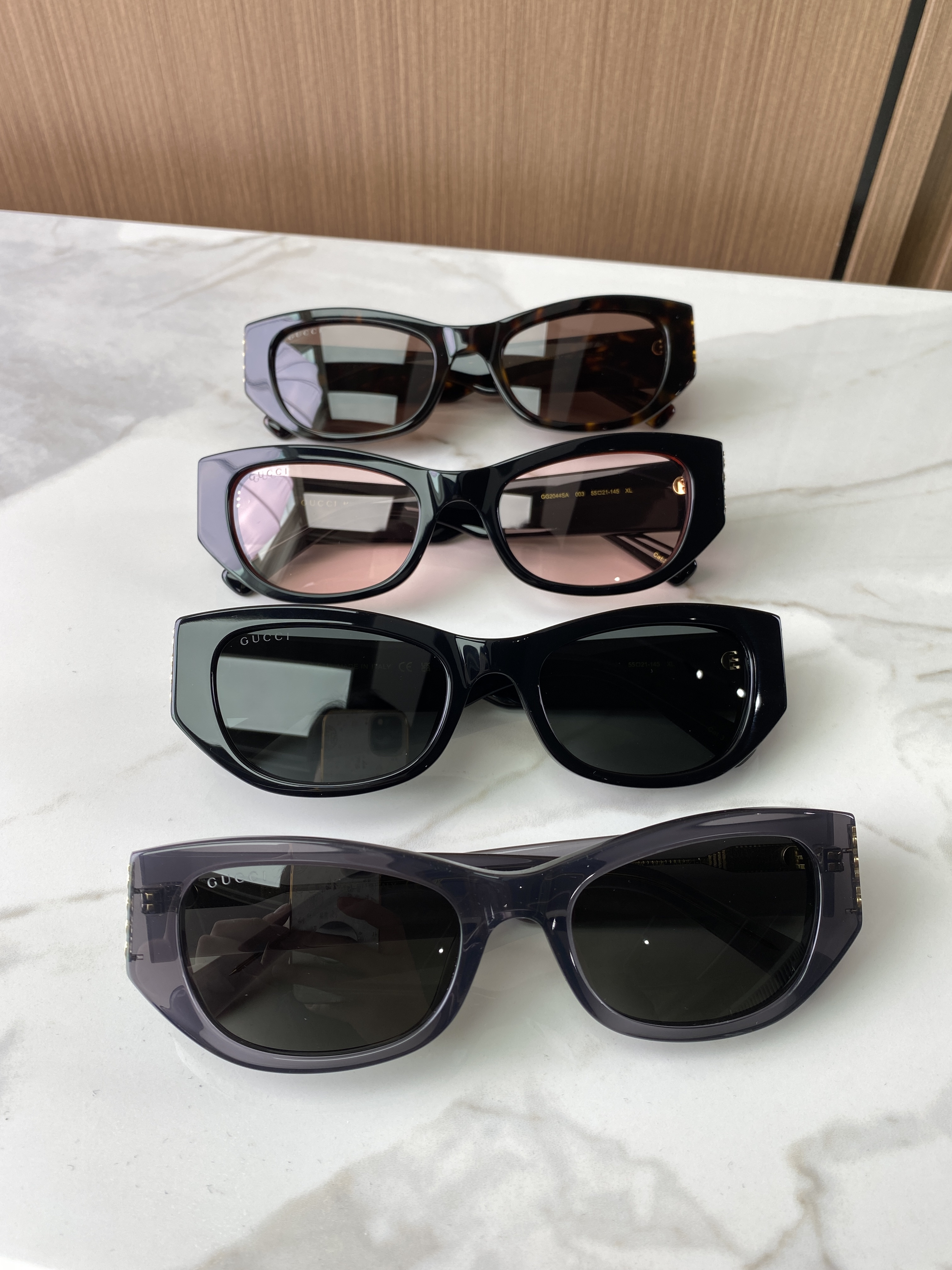 Очки солнцезащитные унисекс в стиле Gucci в массивной оправе прямоугольной формы