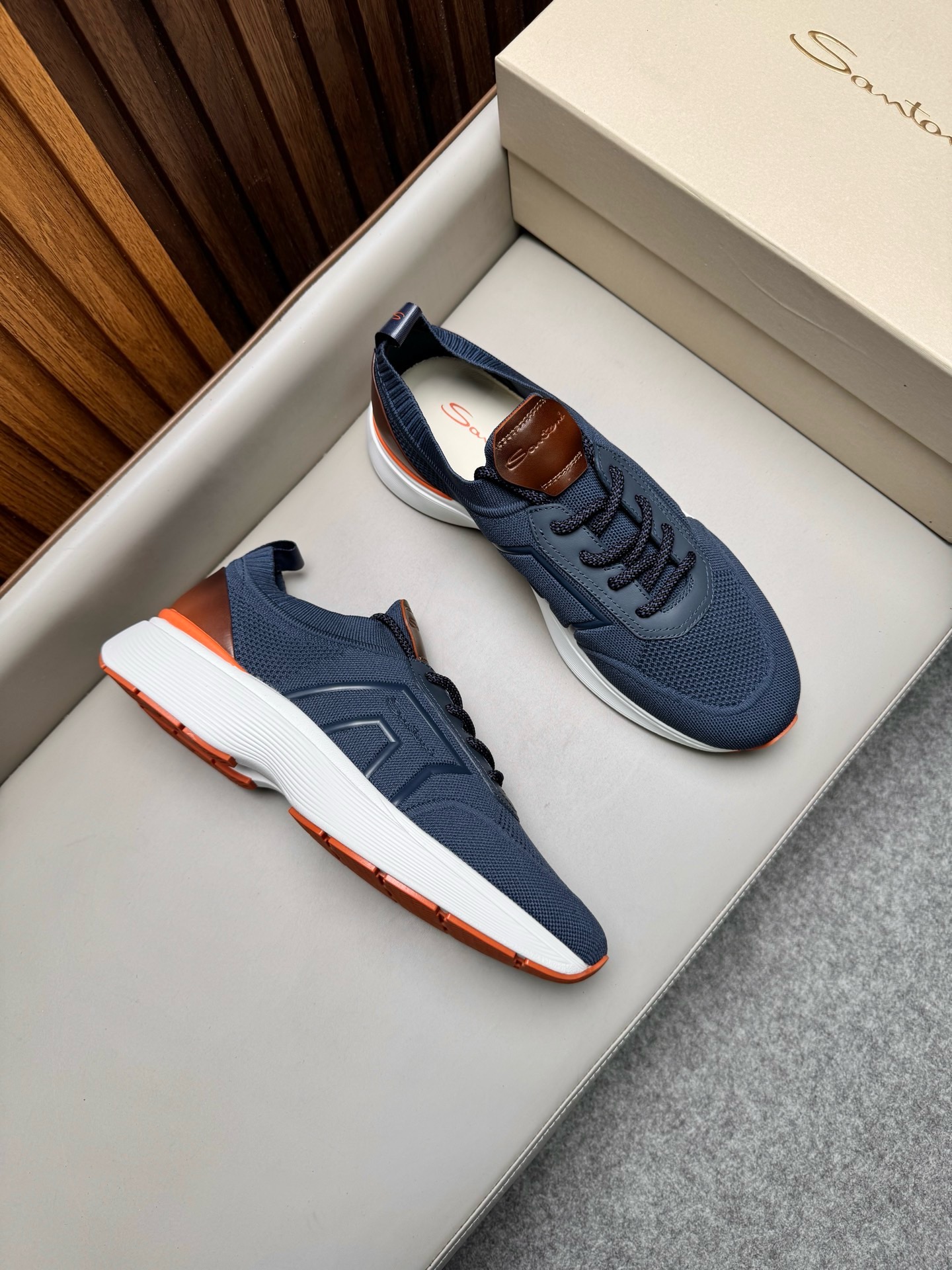 Кроссовки мужские Santoni синего цвета