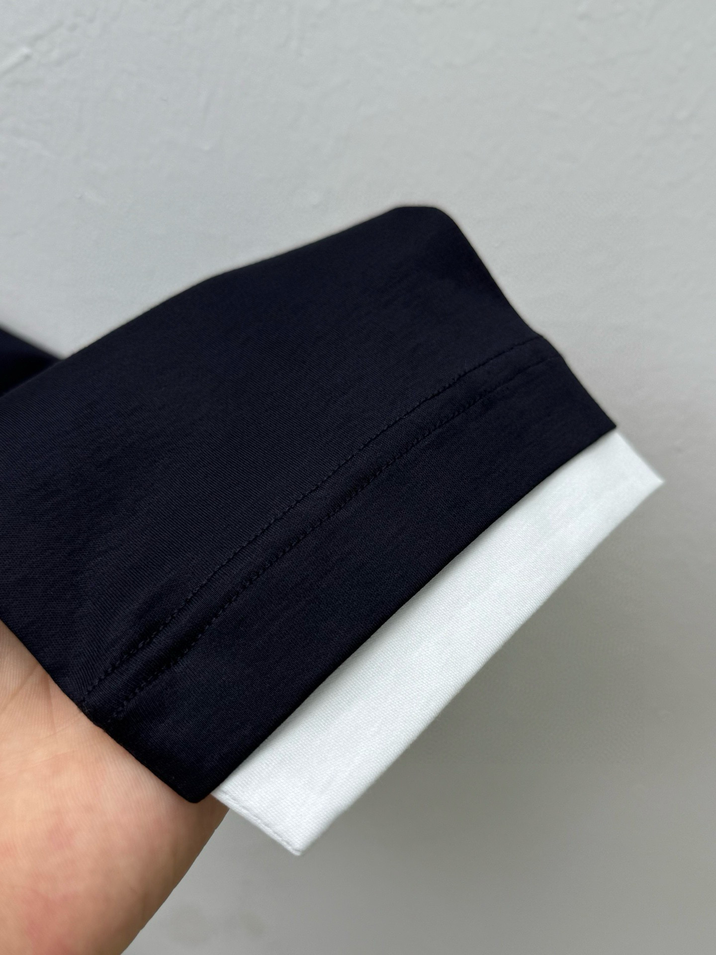 Лонгслив мужской в стиле Brioni Bri с эффектом двойного слоя из хлопка серого цвета