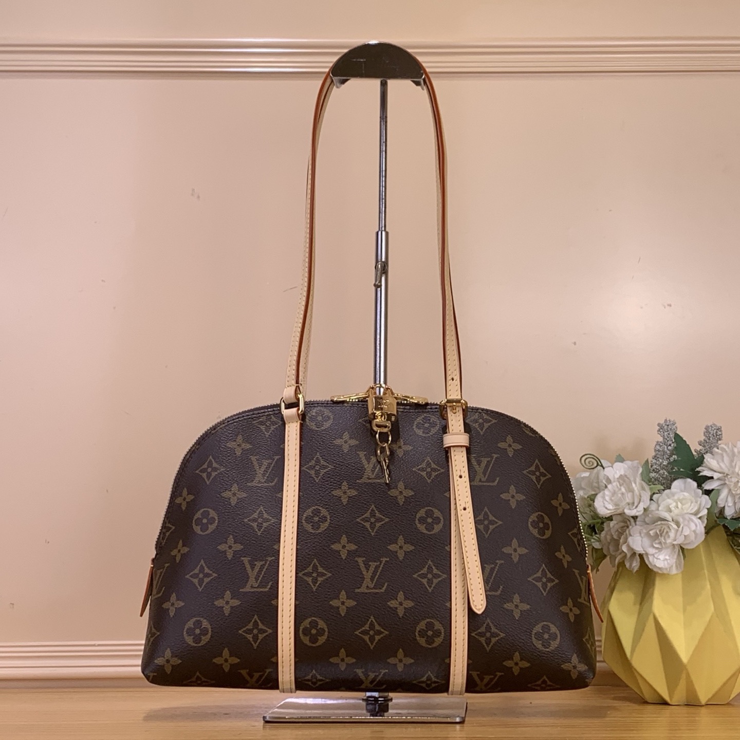 Сумка женская в стиле Louis Vuitton Squire Monogram классическая