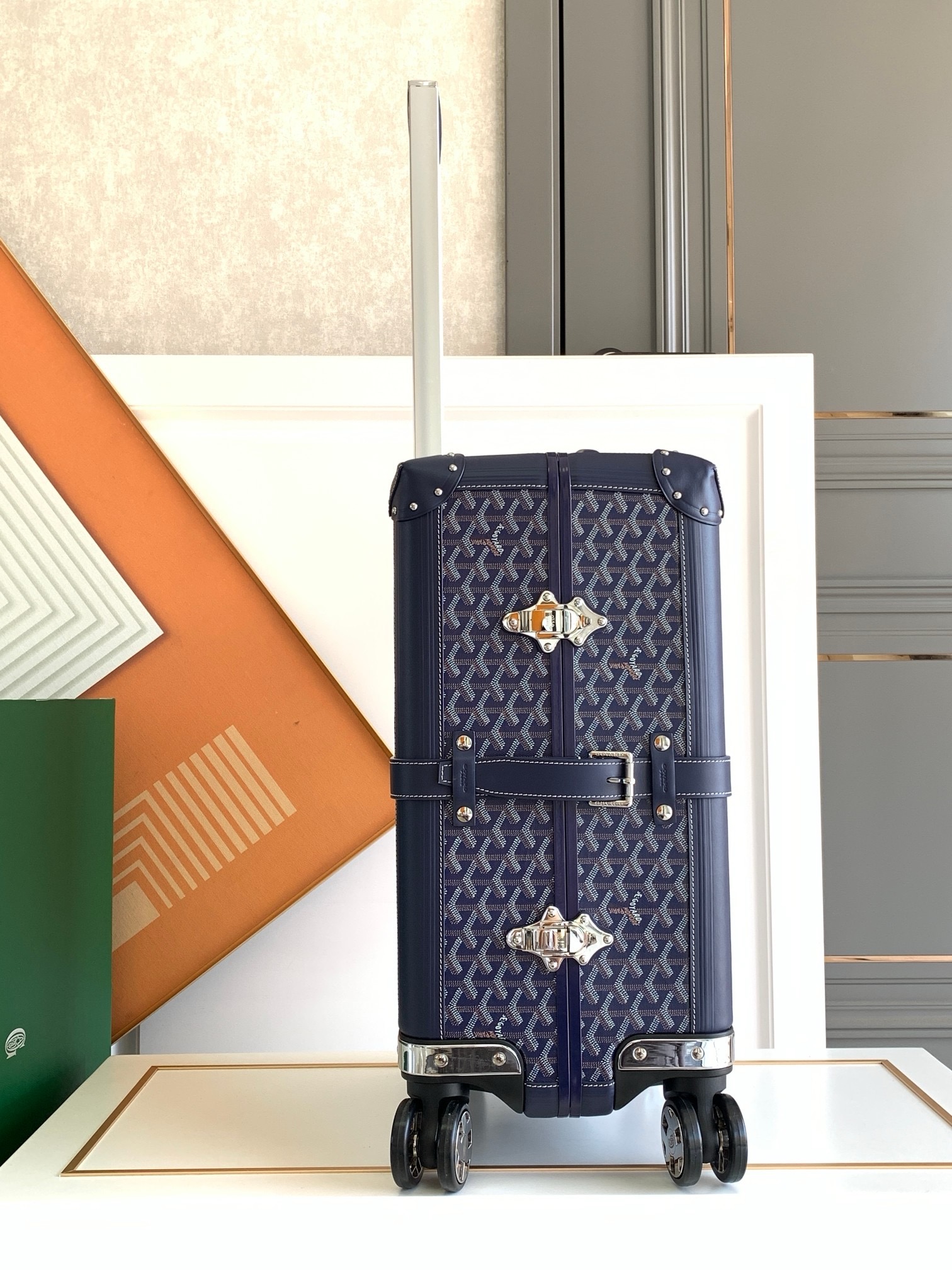 Чемодан Goyard Bourget PM тёмно-синего цвета