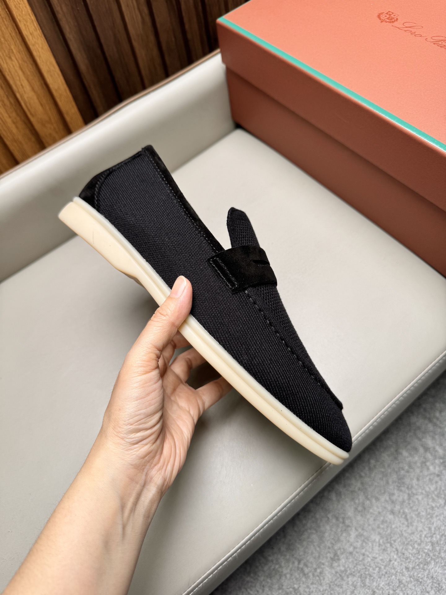 Лоферы мужские Loro Piana чёрного цвета