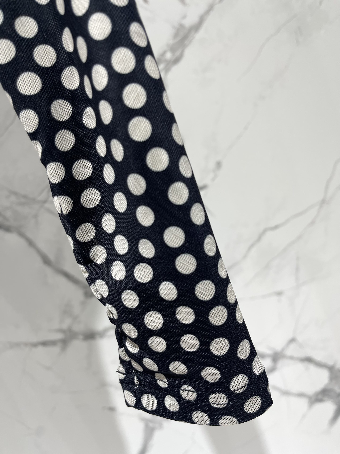 Платье женское в стиле Saint Laurent чёрно-белого цвета