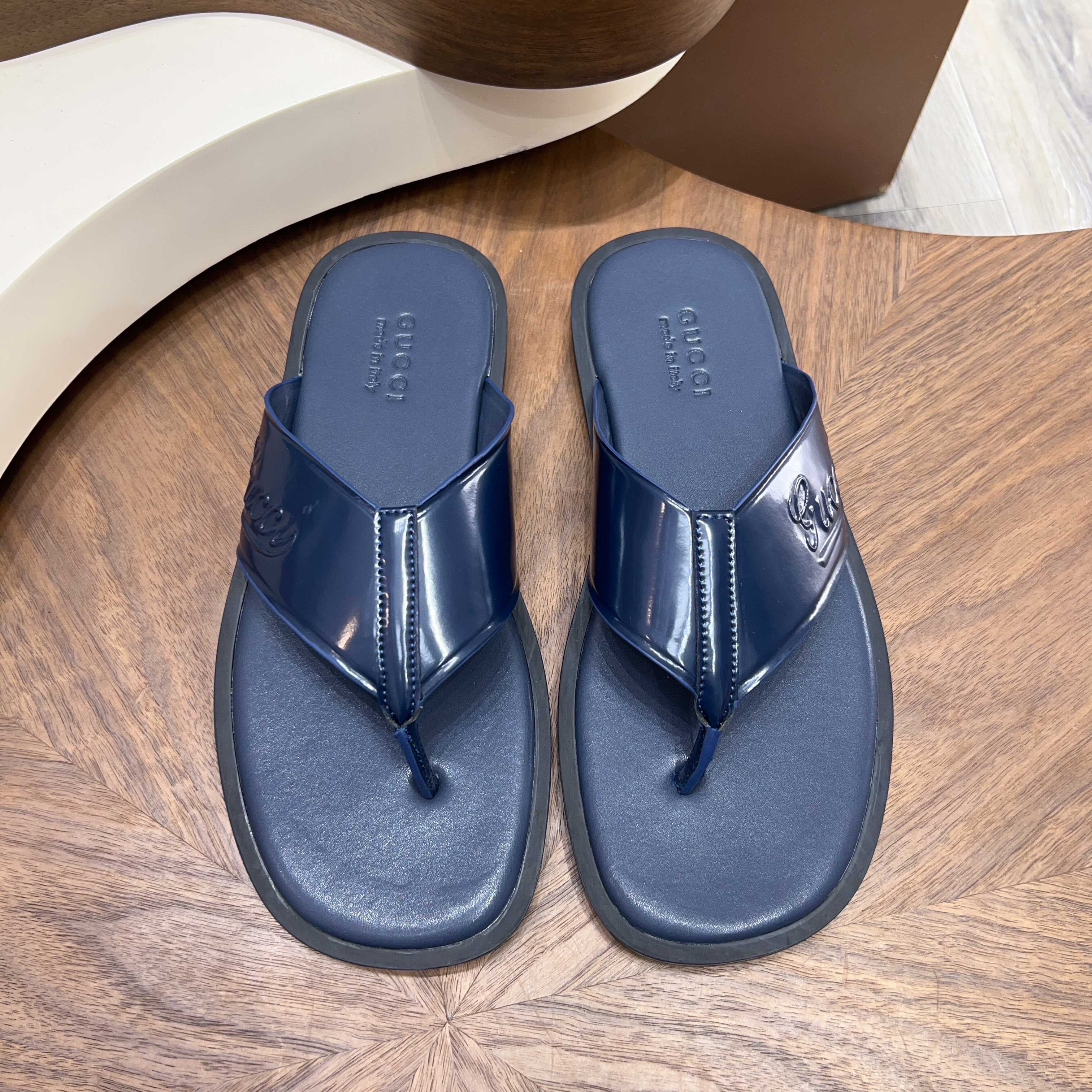 Шлёпанцы мужские в стиле Gucci синего цвета