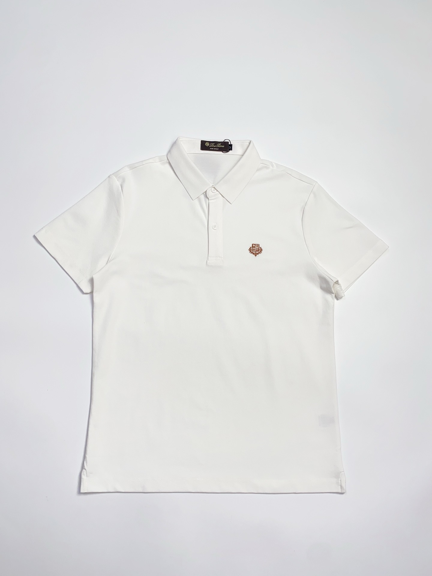 Поло мужское в стиле Loro Piana из хлопка с вышитым логотипом