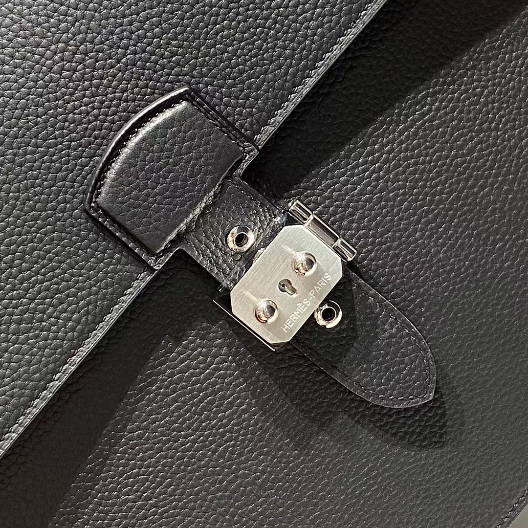 Портфель мужской Hermès Sac à Dépêches 38 чёрного цвета