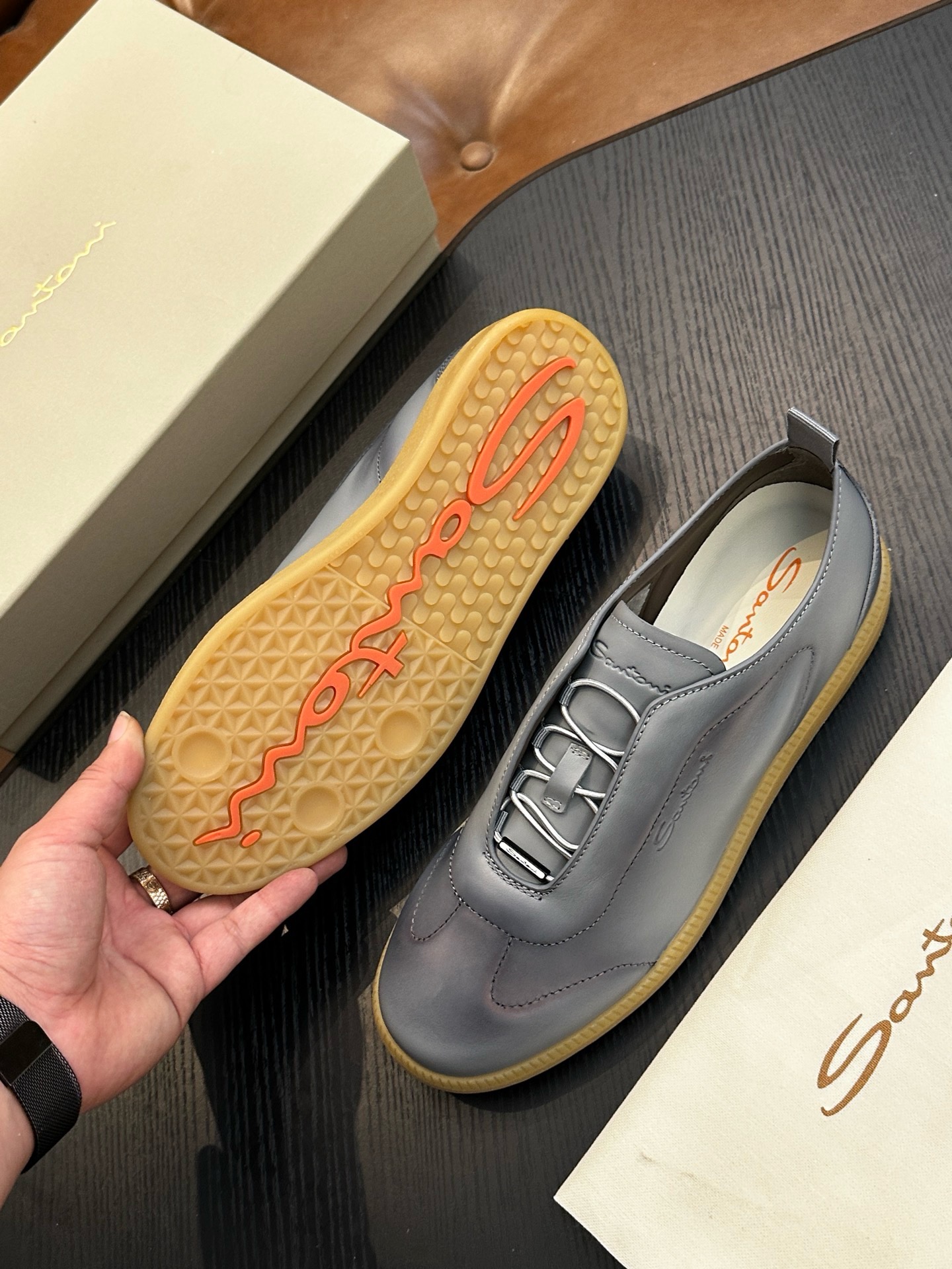 Кеды мужские в стиле Santoni из натуральной кожи серого цвета
